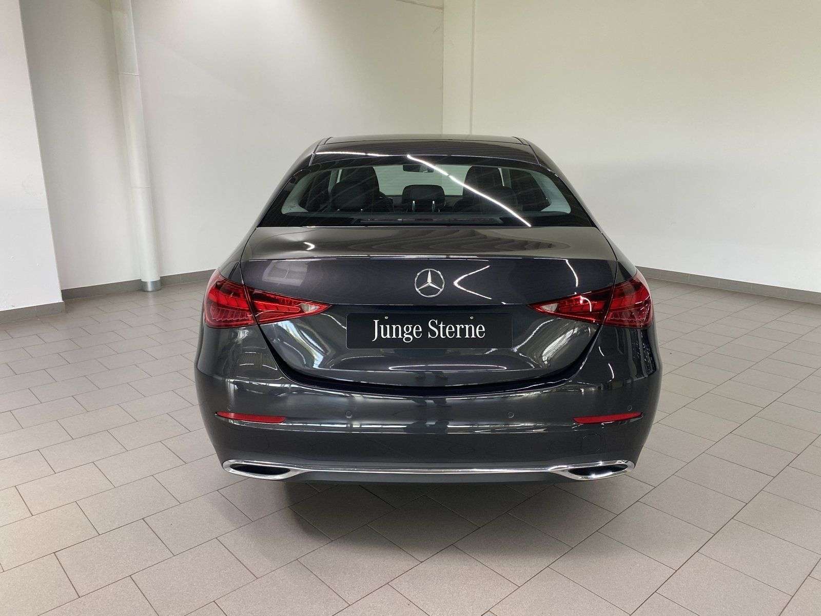 Mercedes-Benz C 180