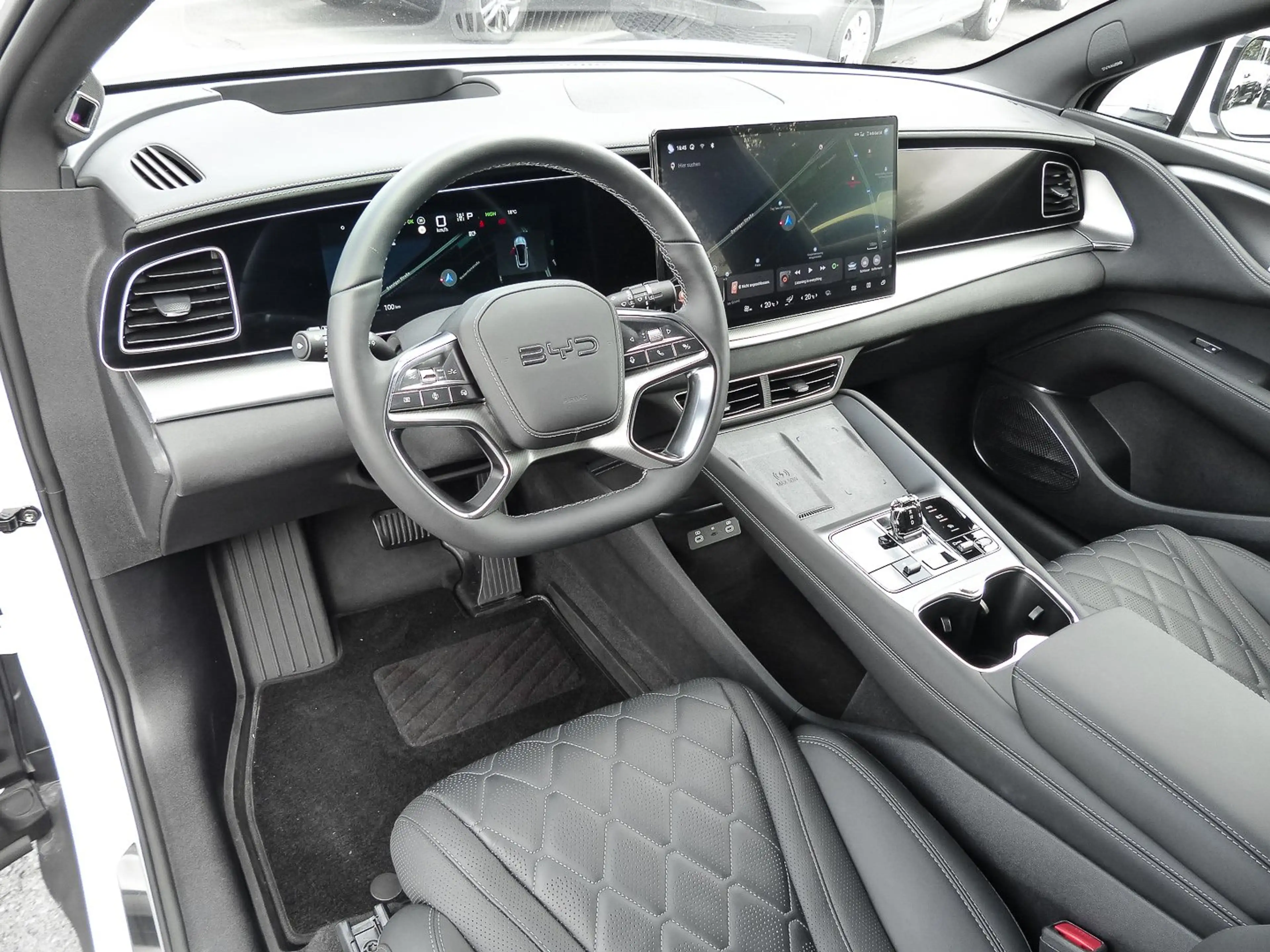 BYD Sealion 7 EV Excellence 390 kW AWD Design Pano LED ACC — photo 8