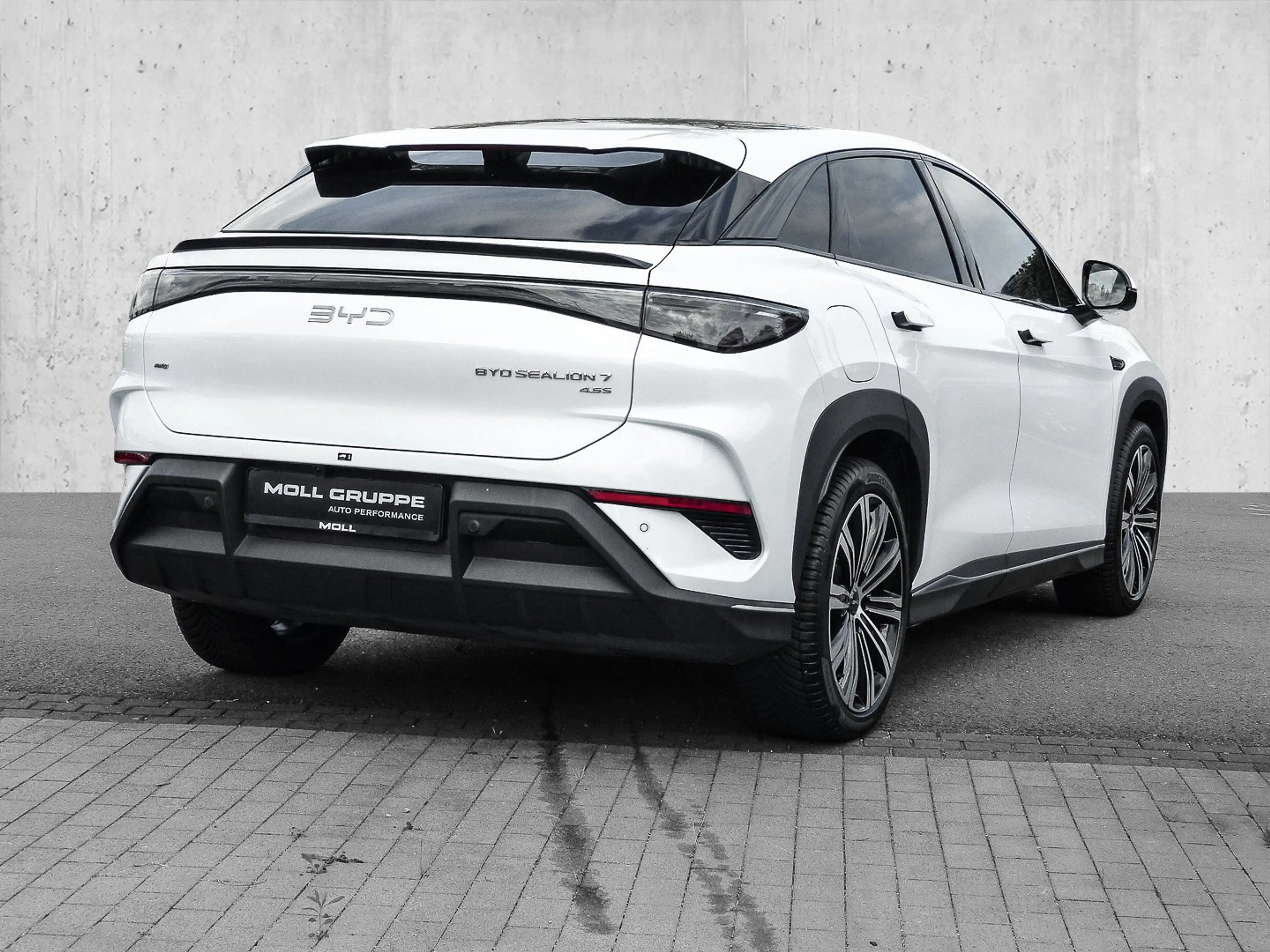 BYD Sealion 7 EV Excellence 390 kW AWD Design Pano LED ACC — photo 2