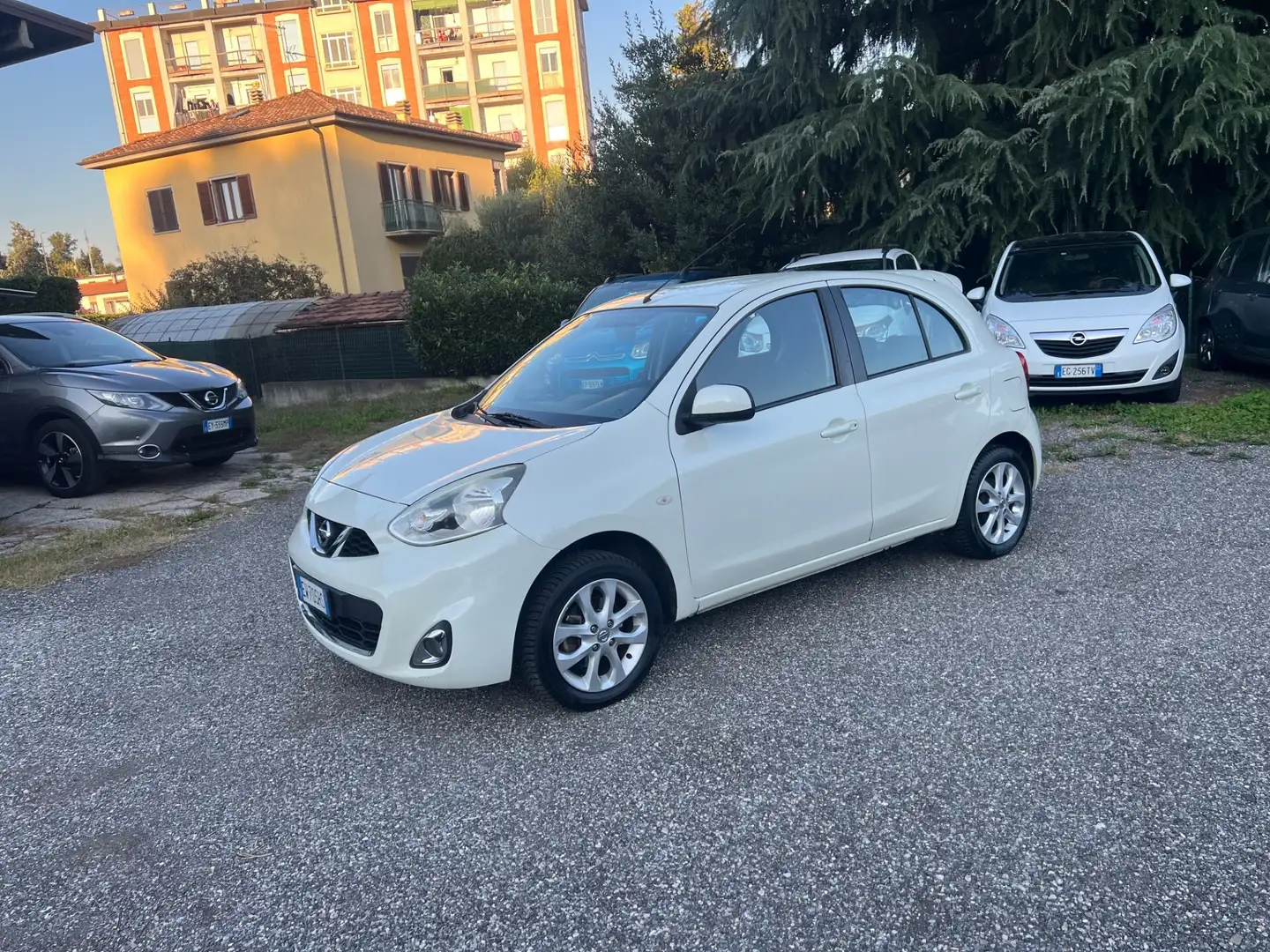 Nissan Micra Micra 1.2 12V 5 porte Tekna*NEOPATENTATI Blanc - 1