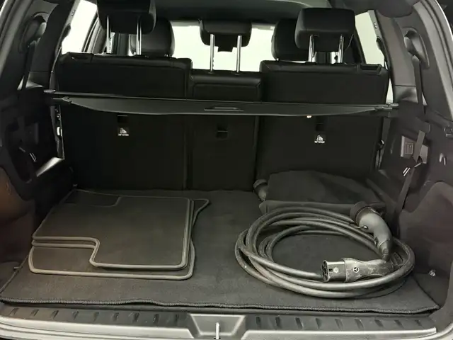 Mercedes-Benz EQB view 30