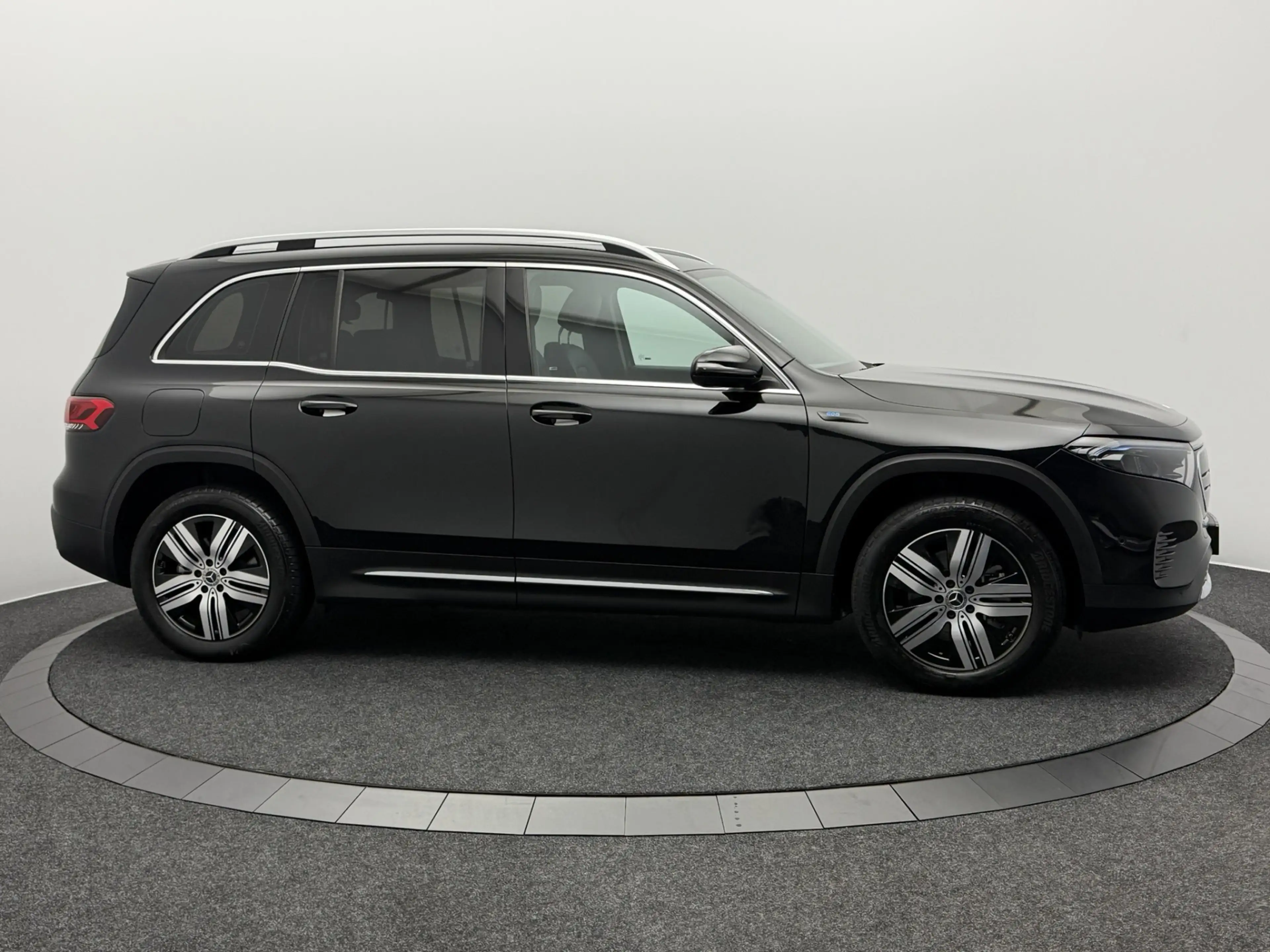 Mercedes-Benz EQB 300 4MATIC Luxury Line 7p. 67 kWh | SoH 96,7% | Leer | — photo 5