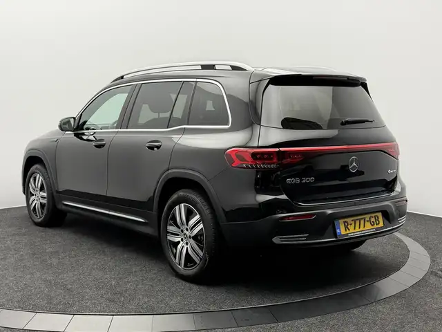Mercedes-Benz EQB view 8