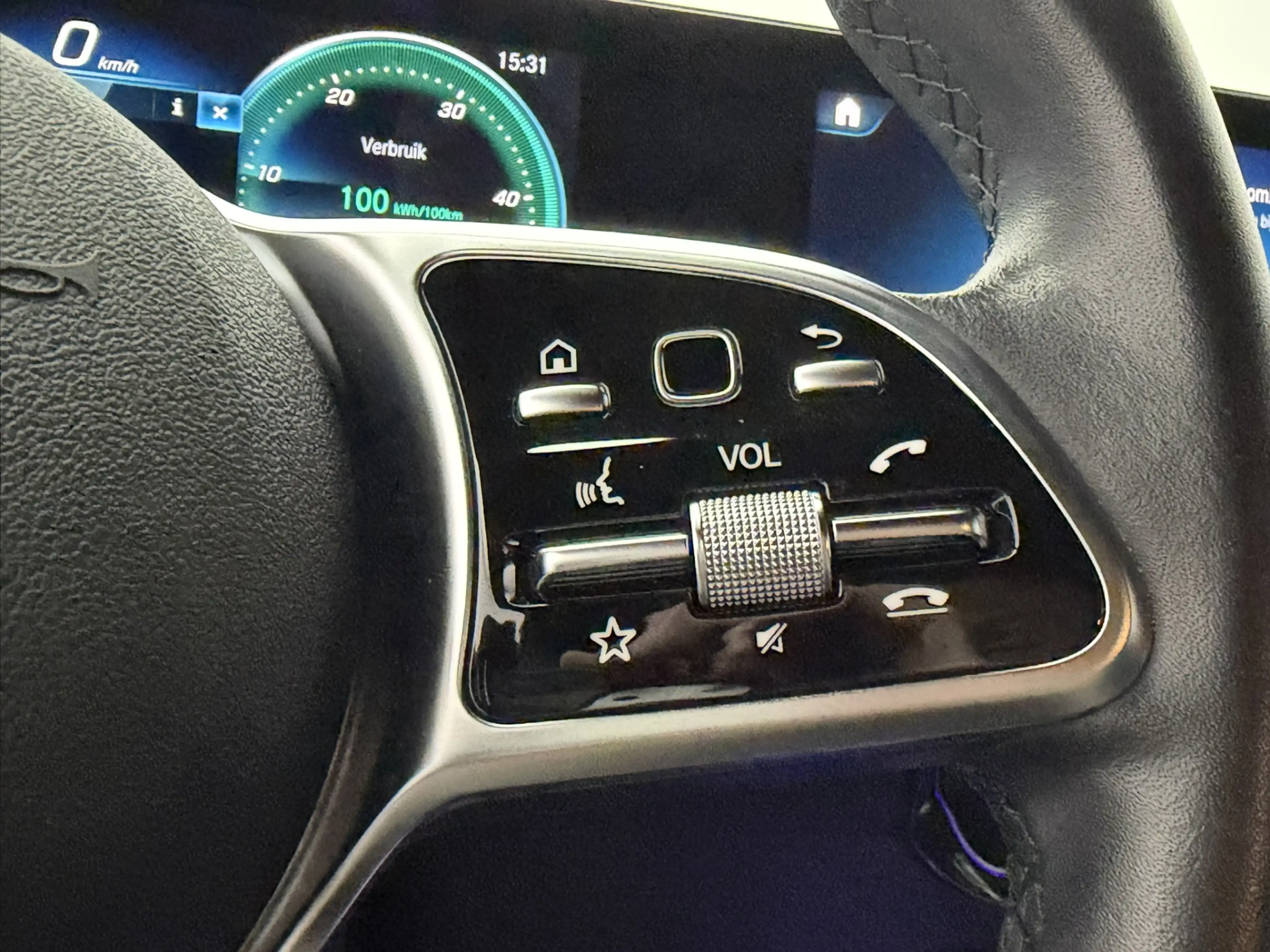 Mercedes-Benz EQB 300 4MATIC Luxury Line 7p. 67 kWh | SoH 96,7% | Leer | — photo 17