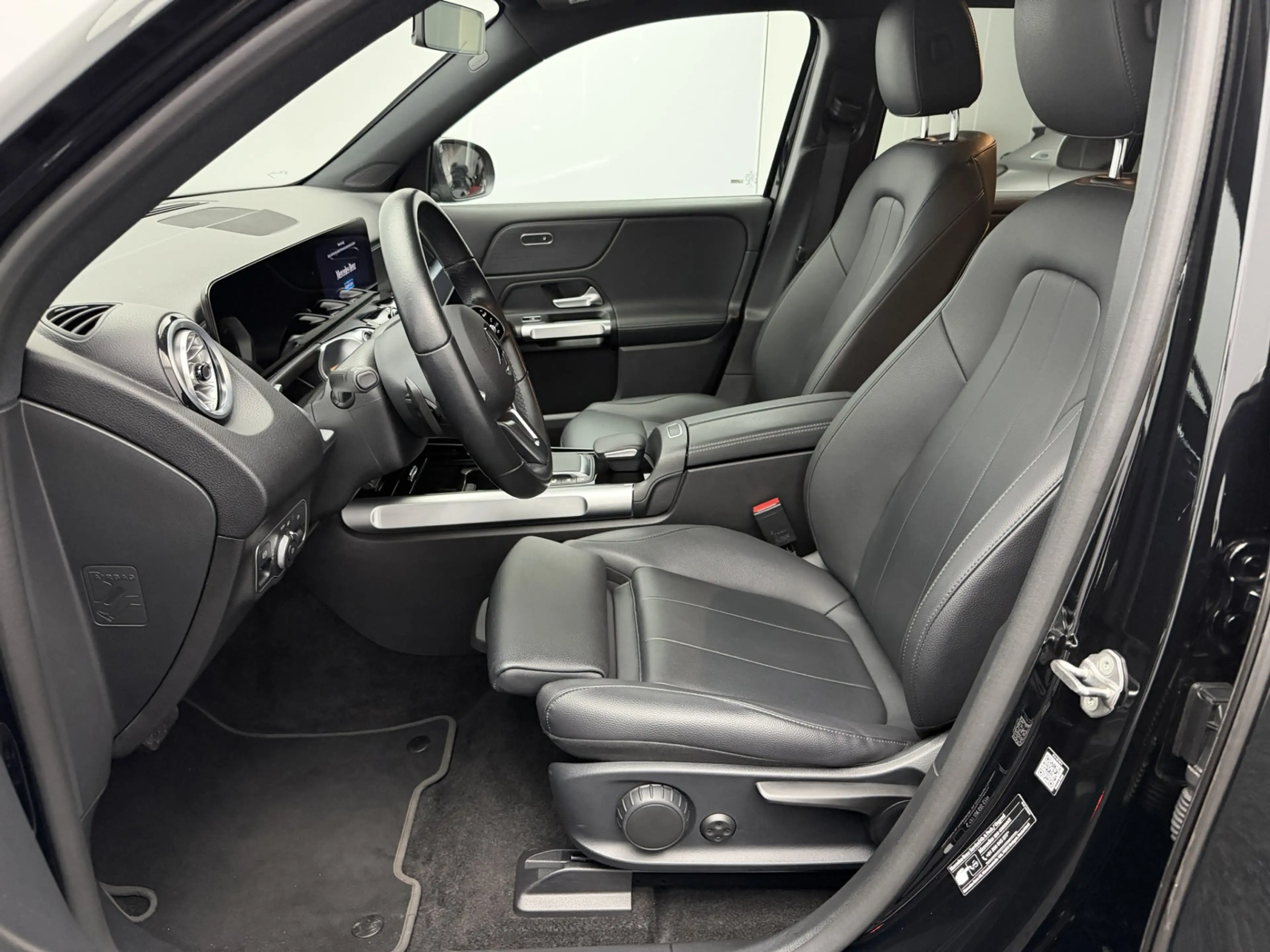 Mercedes-Benz EQB 300 4MATIC Luxury Line 7p. 67 kWh | SoH 96,7% | Leer | — photo 10