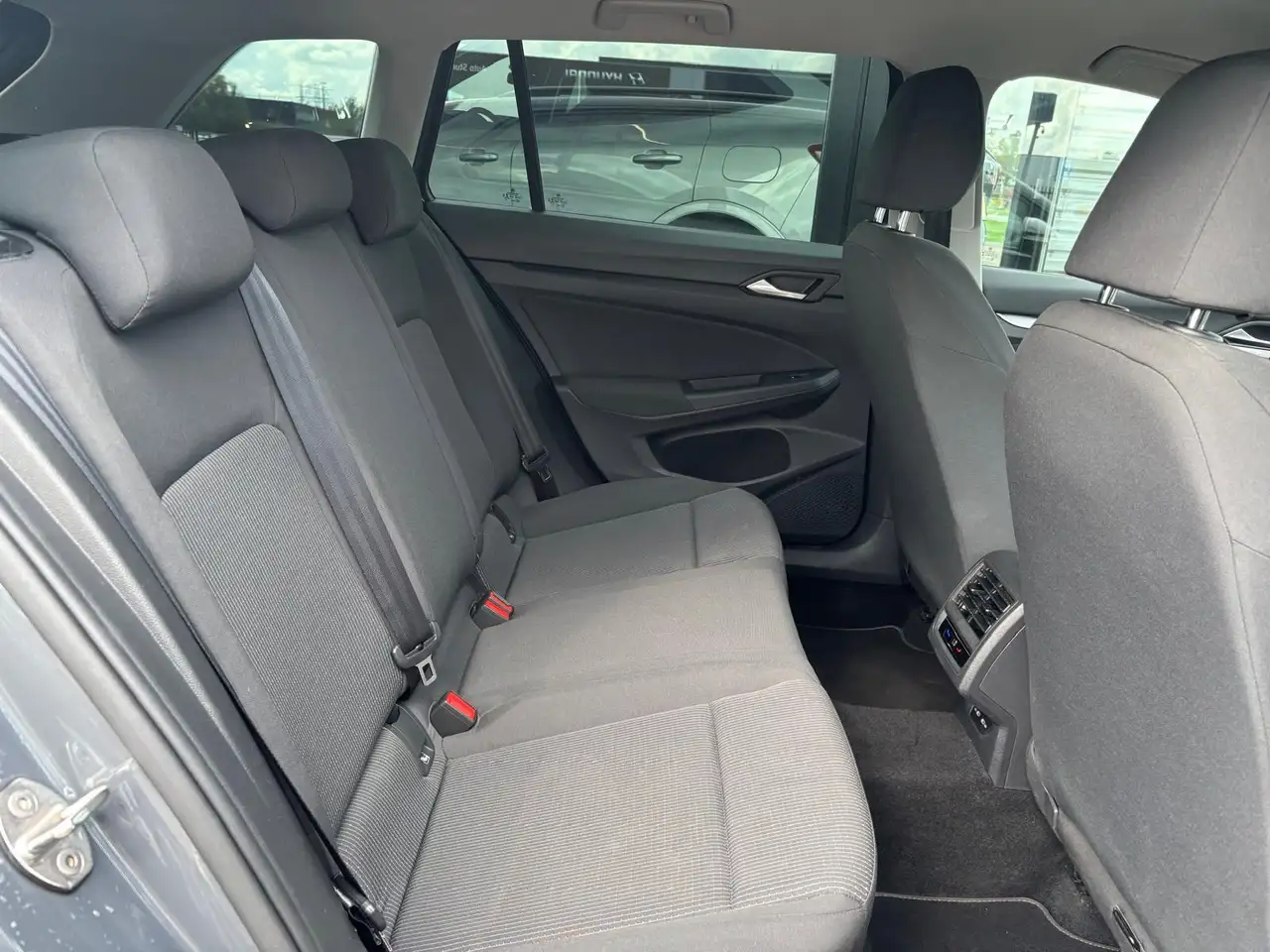 Volkswagen Golf TSI 110pk Life, elektrische trekhaak, carplay, миниатюра 15
