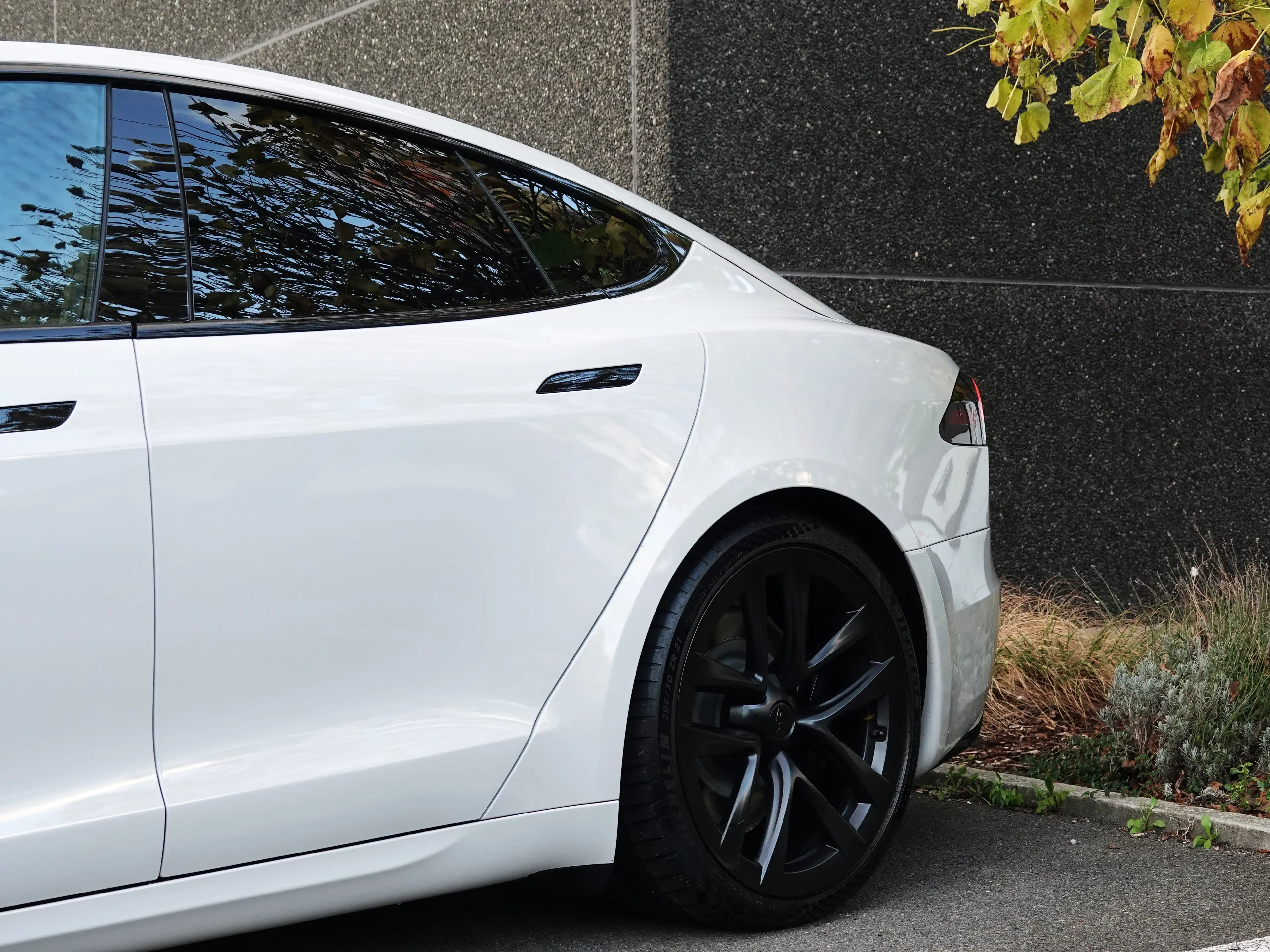 Tesla Model S Long Range Facelift WOKE / 21' / COVER ! — photo 5
