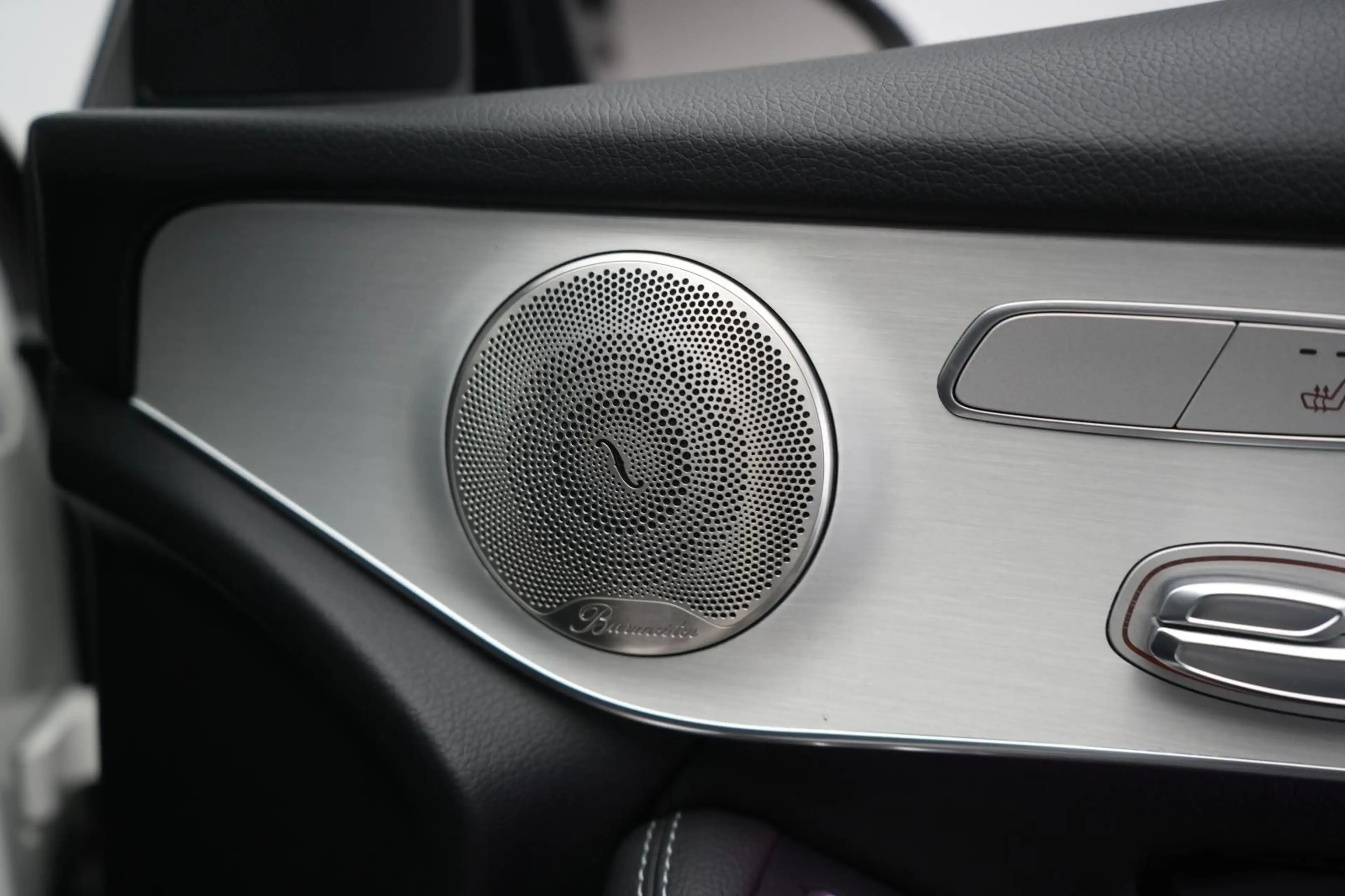 Mercedes-Benz GLC 400 d 4Matic 9G-Tronic AMG Kamera/Memory/Air — photo 12