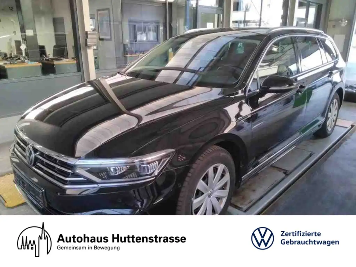 Volkswagen Passat Variant 2.0 TDI DSG R-Line STANDHZG AHK Schwarz - 1