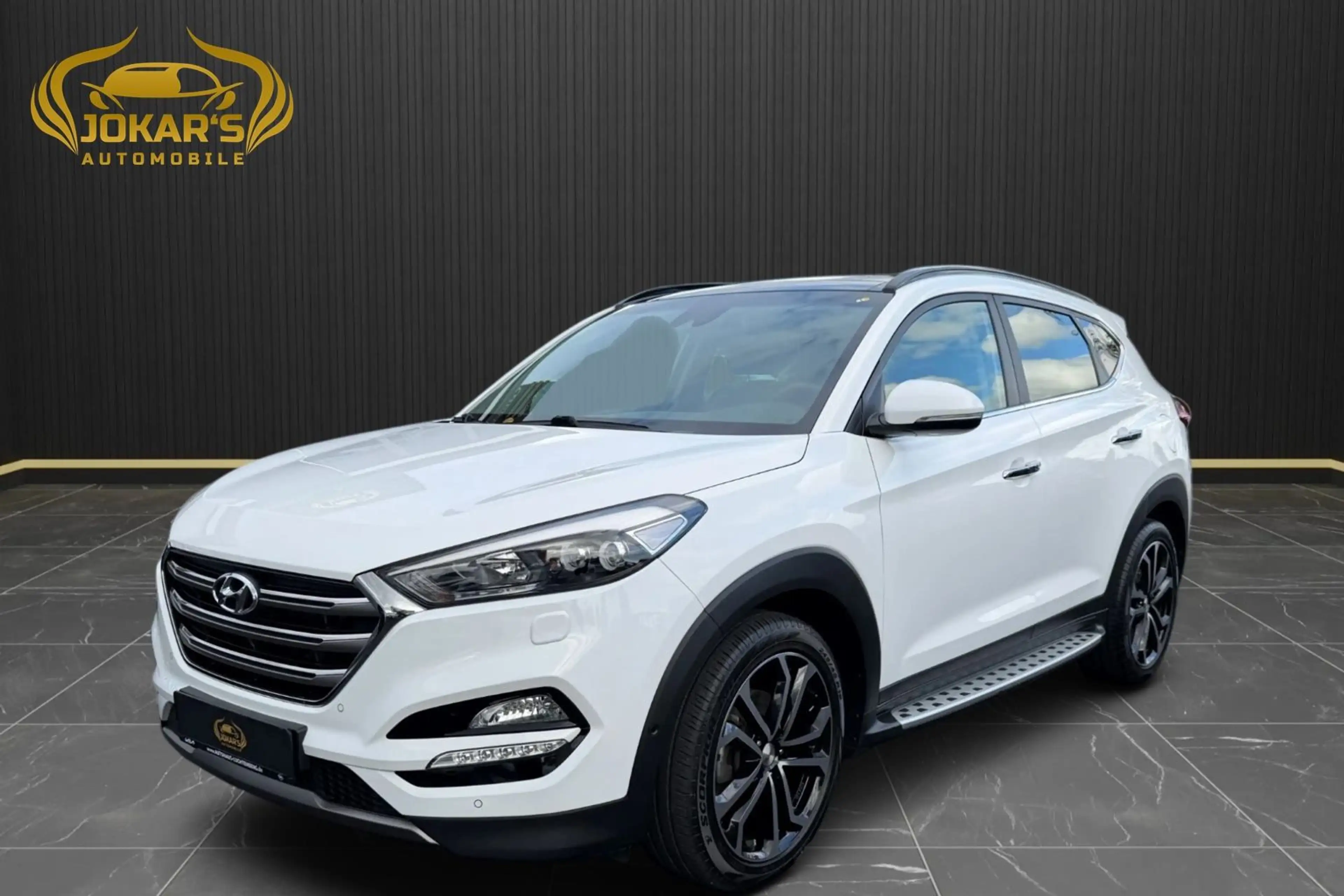 Hyundai TUCSON Premium AWD LEDER*PANO*KAMERA*KEYLESS*