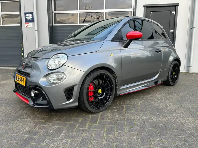 Fiat 500 Abarth 1.4 Competizione 180pk | Carbon Sabelt | Technisch