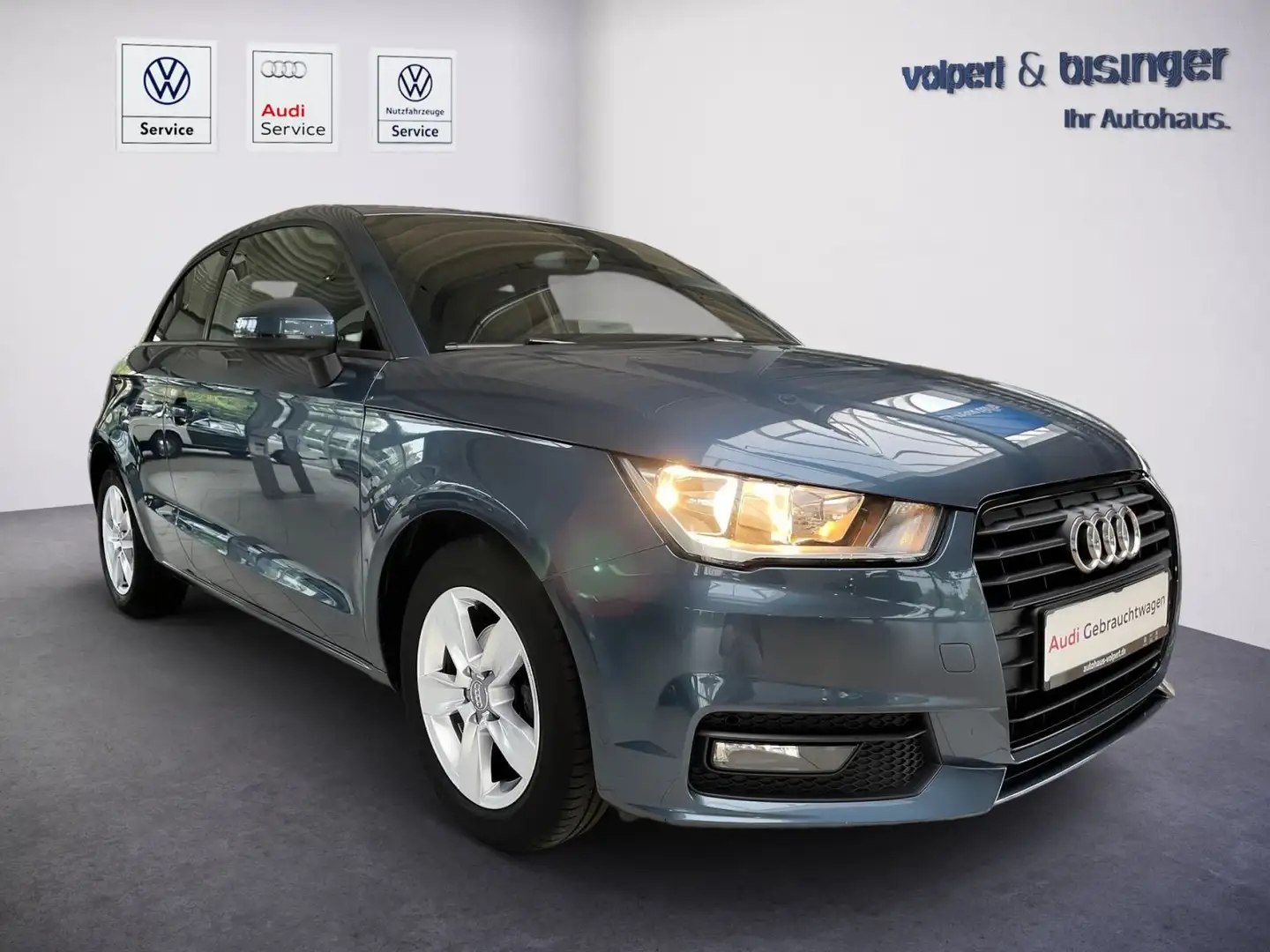 Audi A1 1,4 l TDI ultra 66 kW 5-Gang Blu/Azzurro - 2