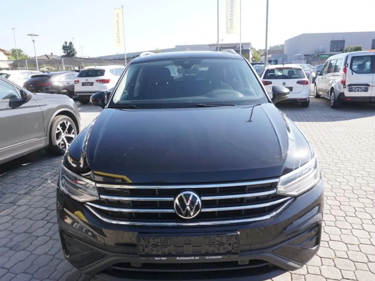 Volkswagen Tiguan Allspace 2,0 TDI SCR DSG 4Motion Life *TOPAUSSTATTUNG* Schwarz - 2