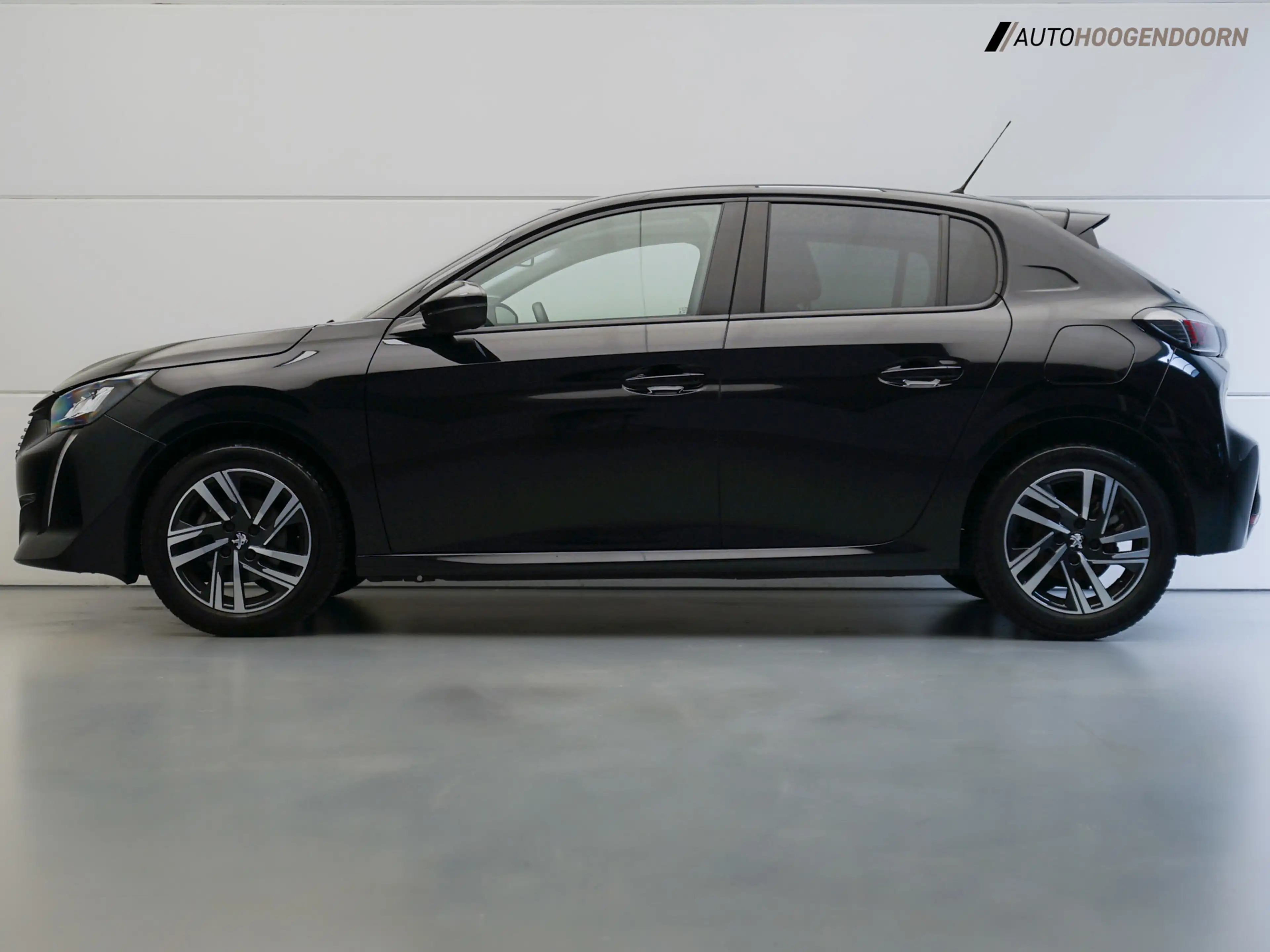 Peugeot 208 1.2 PureTech Allure Sport (APPLE CARPLAY,LM-VELGEN — photo 2