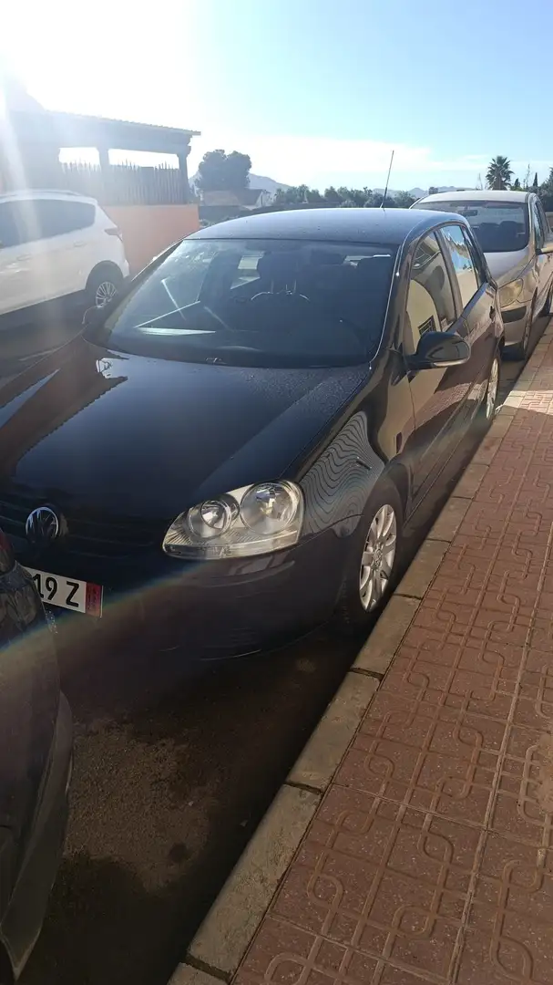 Volkswagen Golf 1.6 Trendline - 1