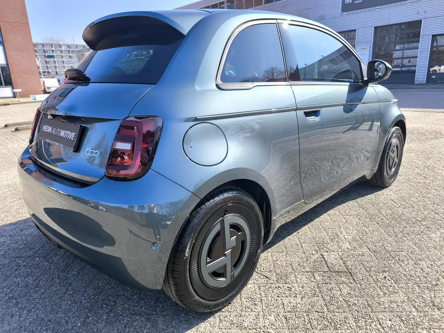 Fiat 500 Giorgio Armani Edition 42 kWh | Navigatie | Open D - 2