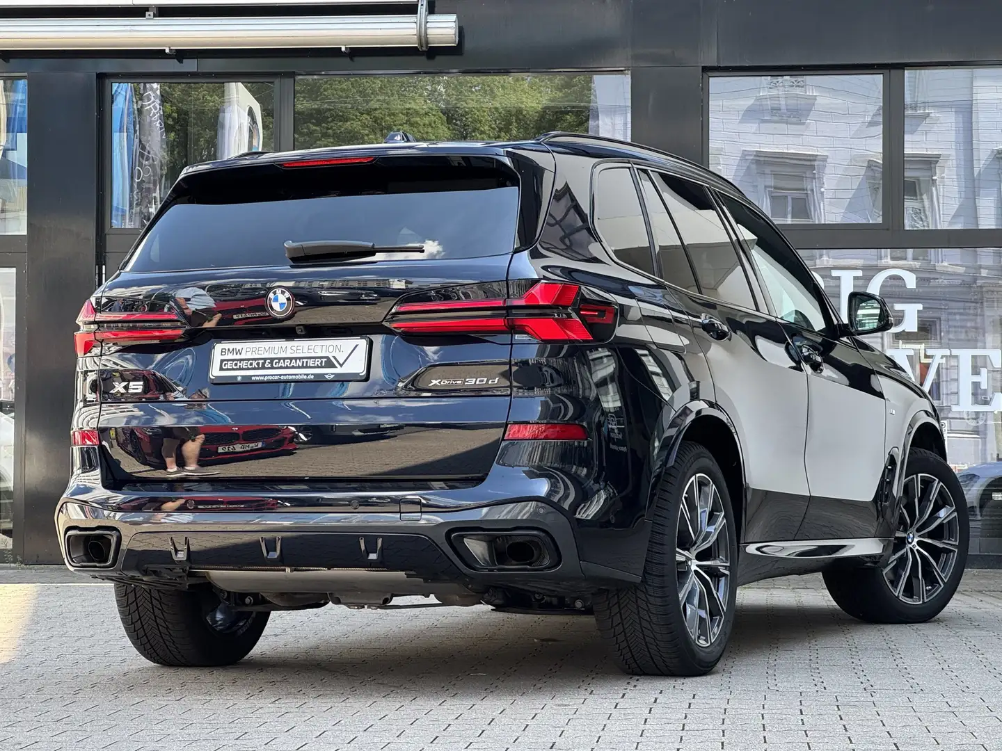 BMW X5 xDrive30d M Sport Pro DA/PA Prof SkyPano H/K Noir - 2