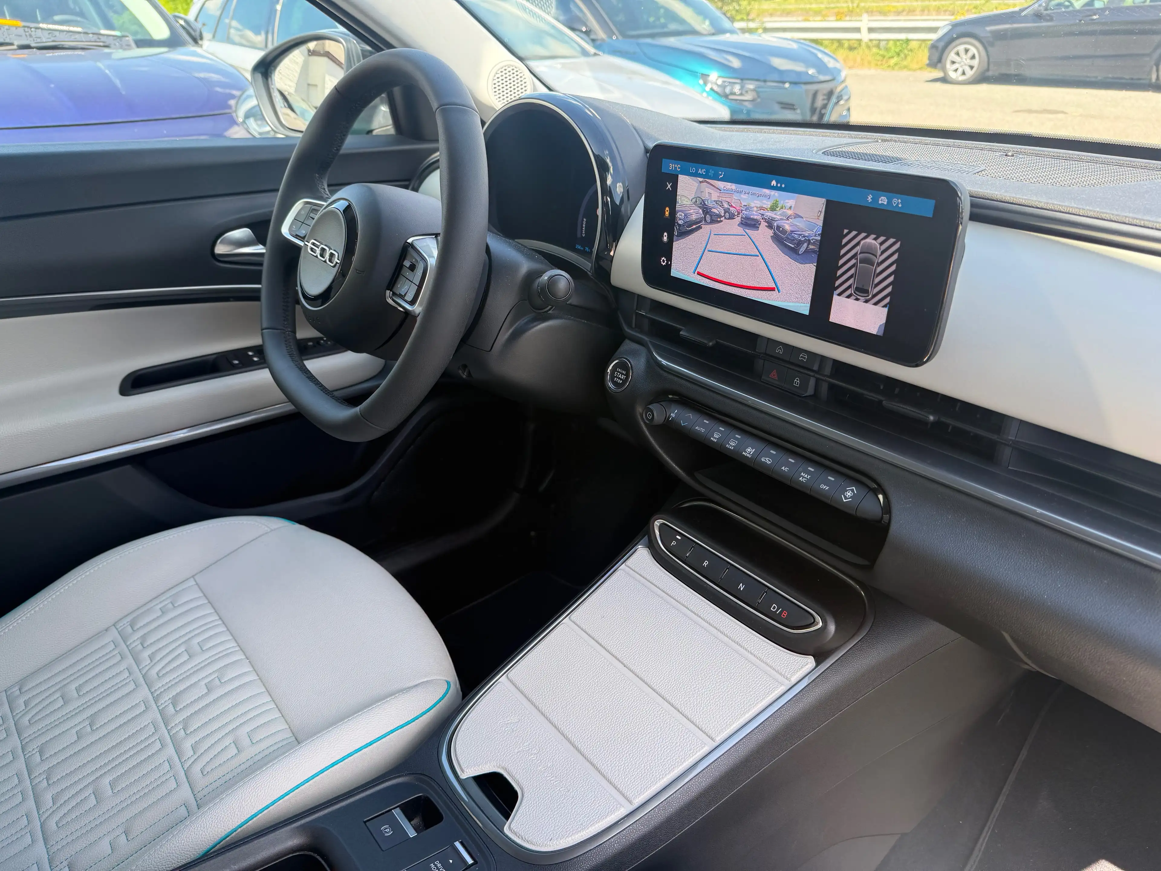 Fiat 600e e-600 54 kWh La Prima 12 Maanden Waarborg — photo 5