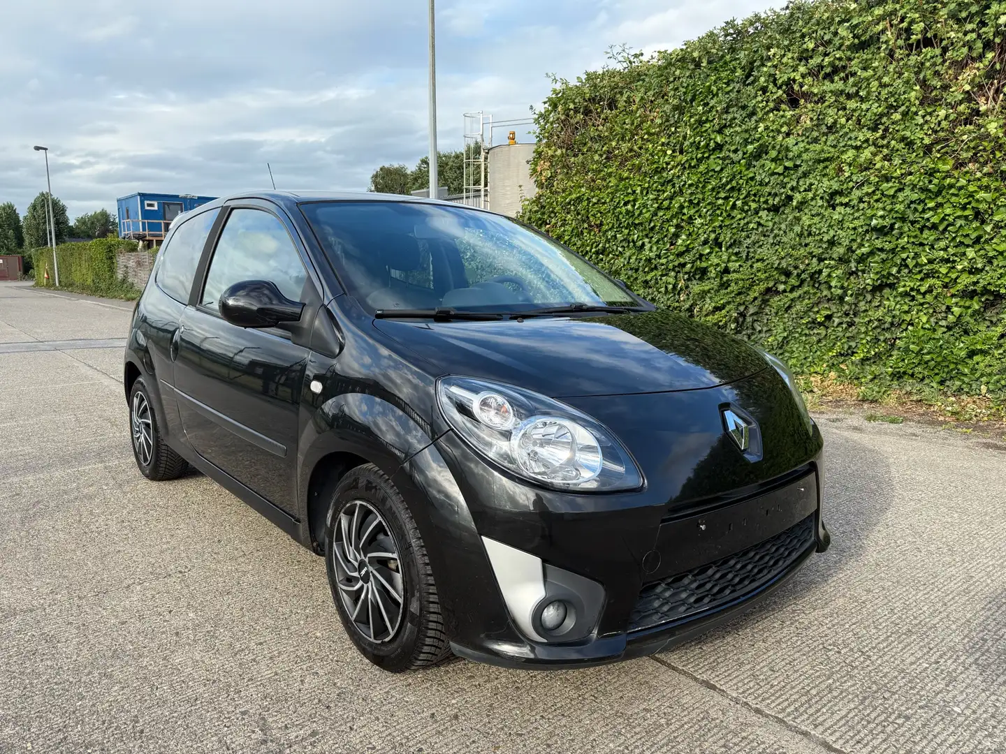 Renault Twingo 1.2i,CLIM,SPORT,CARNET COMPLET,VEROUILLAGE CENTRAL Zwart - 1