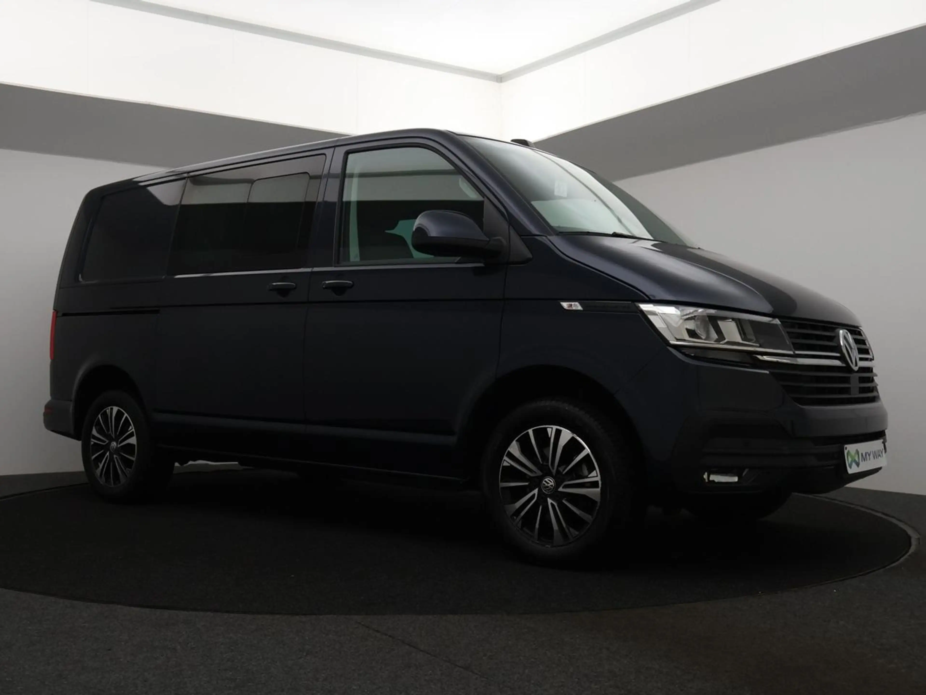 Volkswagen Transporter Transporter 2.0 TDi SCR BMT DSG 150PK *AUTOMAAT*CAMERA*PDC*CRUISE CONTROL*APP-CONNECT*AIRCO*...* — photo 3