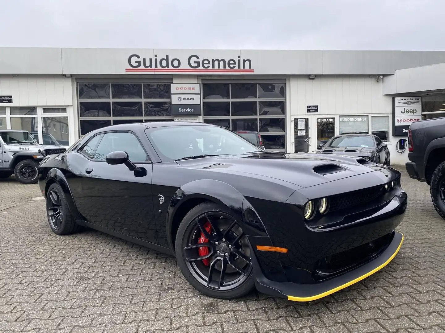 Dodge Challenger 6.2 V8 HEMI Hellcat Jailbreak Widebody Last Call Black - 1