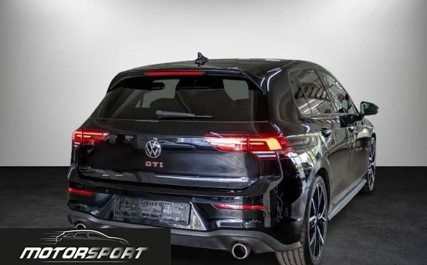 Volkswagen Golf GTI 2.0 TSI 245cv DSG BlackStyle 19"Estoril Tetto Navi Nero - 2