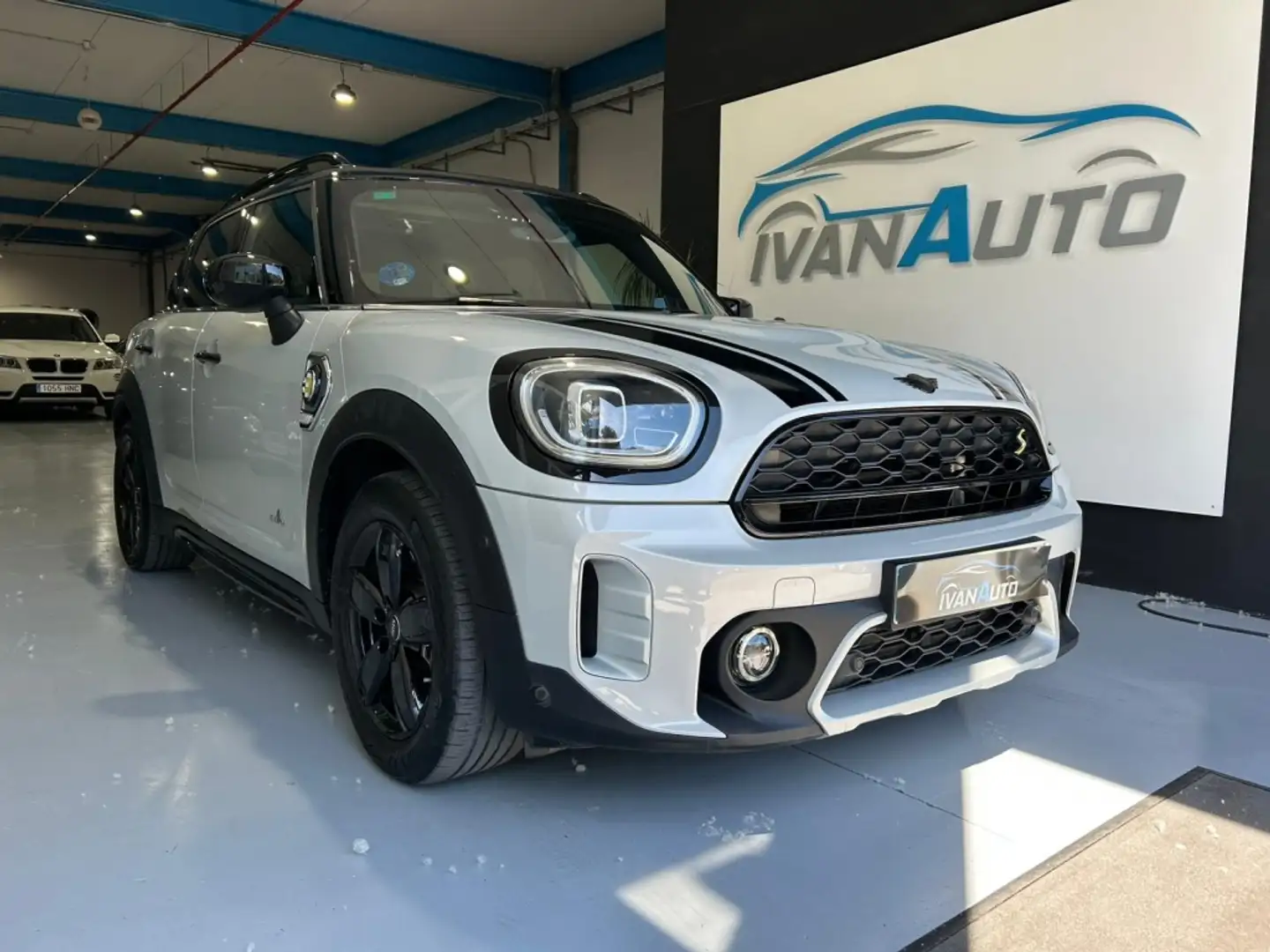 MINI Cooper Countryman SE ALL4 AUT. Blanco - 1