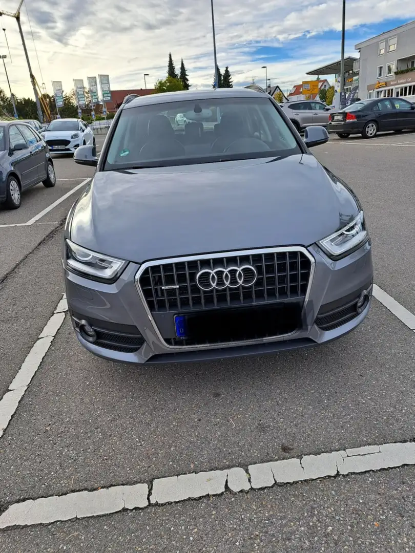Audi Q3 - 1