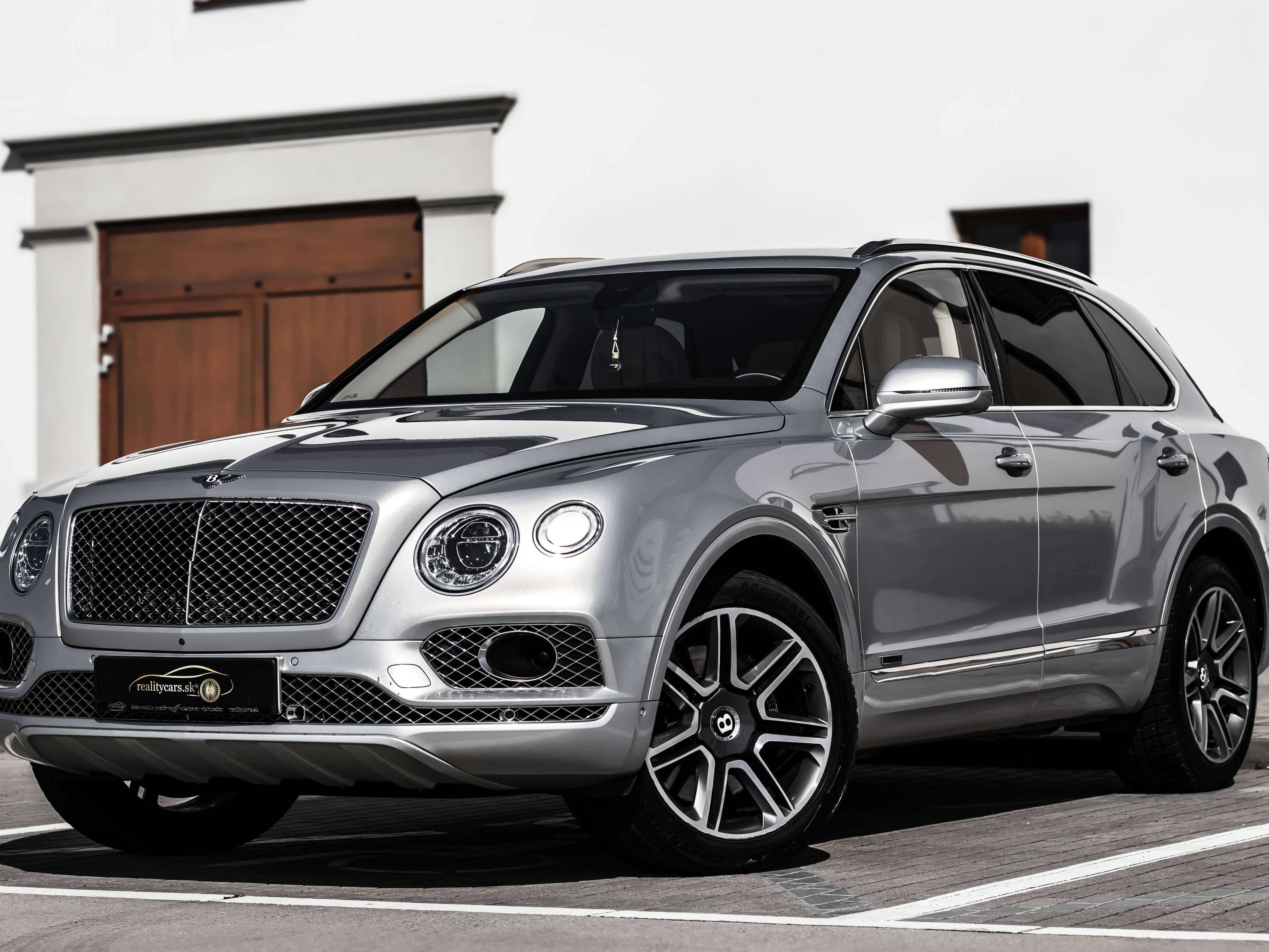 Bentley Bentayga Bentayga 4.0D Aut. - foto 1