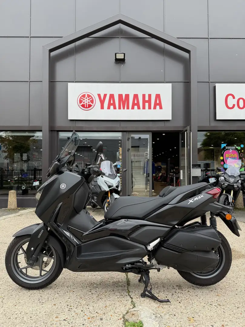 Yamaha X-Max 300 Noir - 1