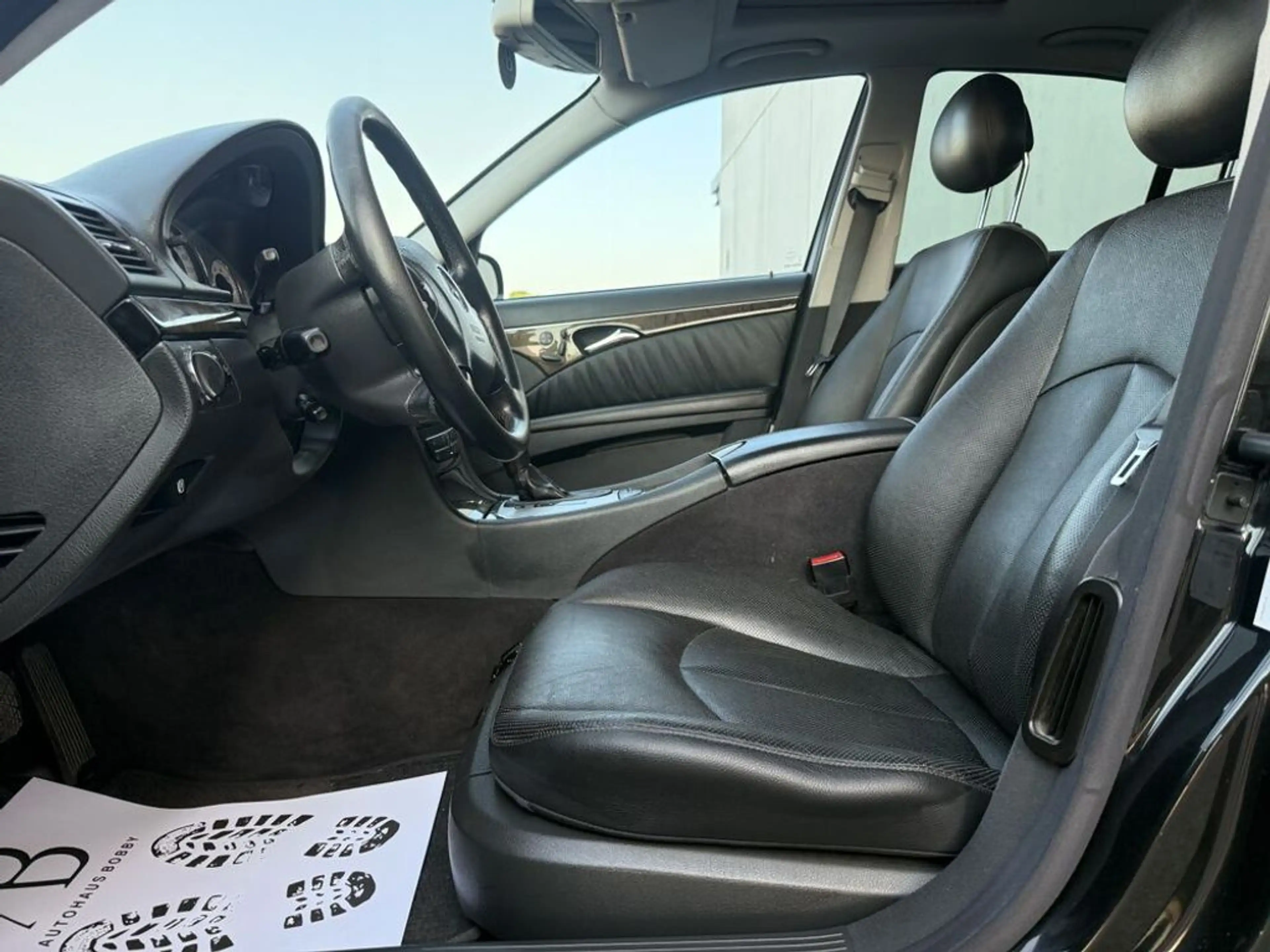 Mercedes-Benz E 500 4-Matic 2.Besitz — photo 15