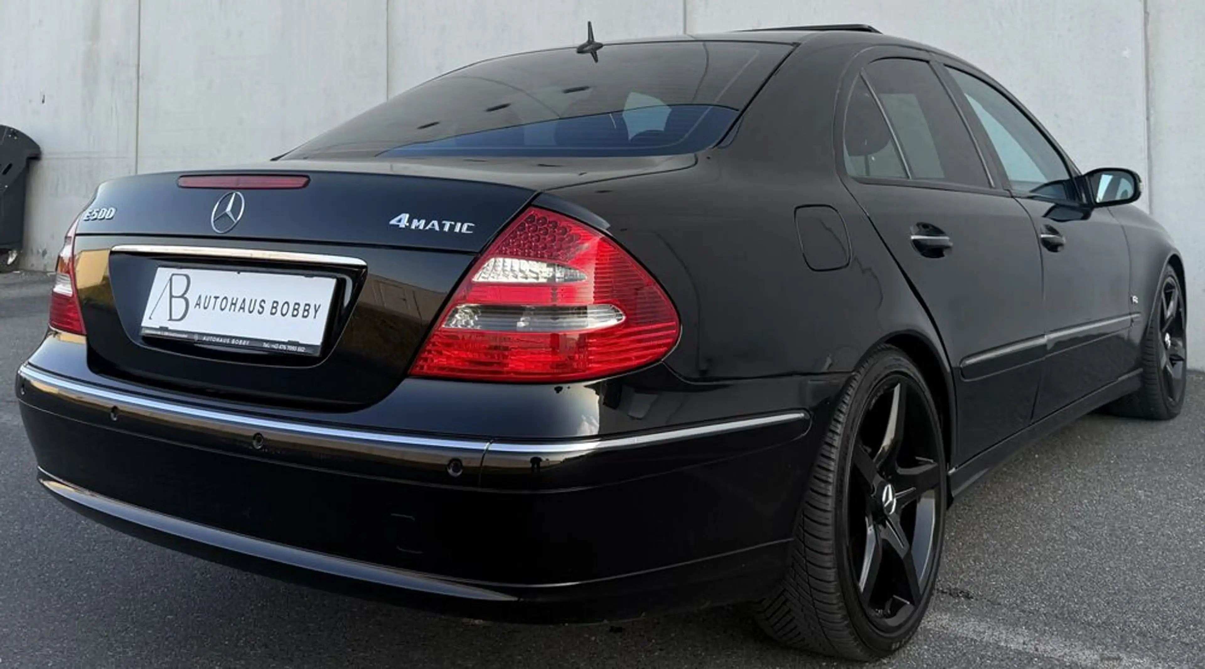 Mercedes-Benz E 500 4-Matic 2.Besitz — photo 11