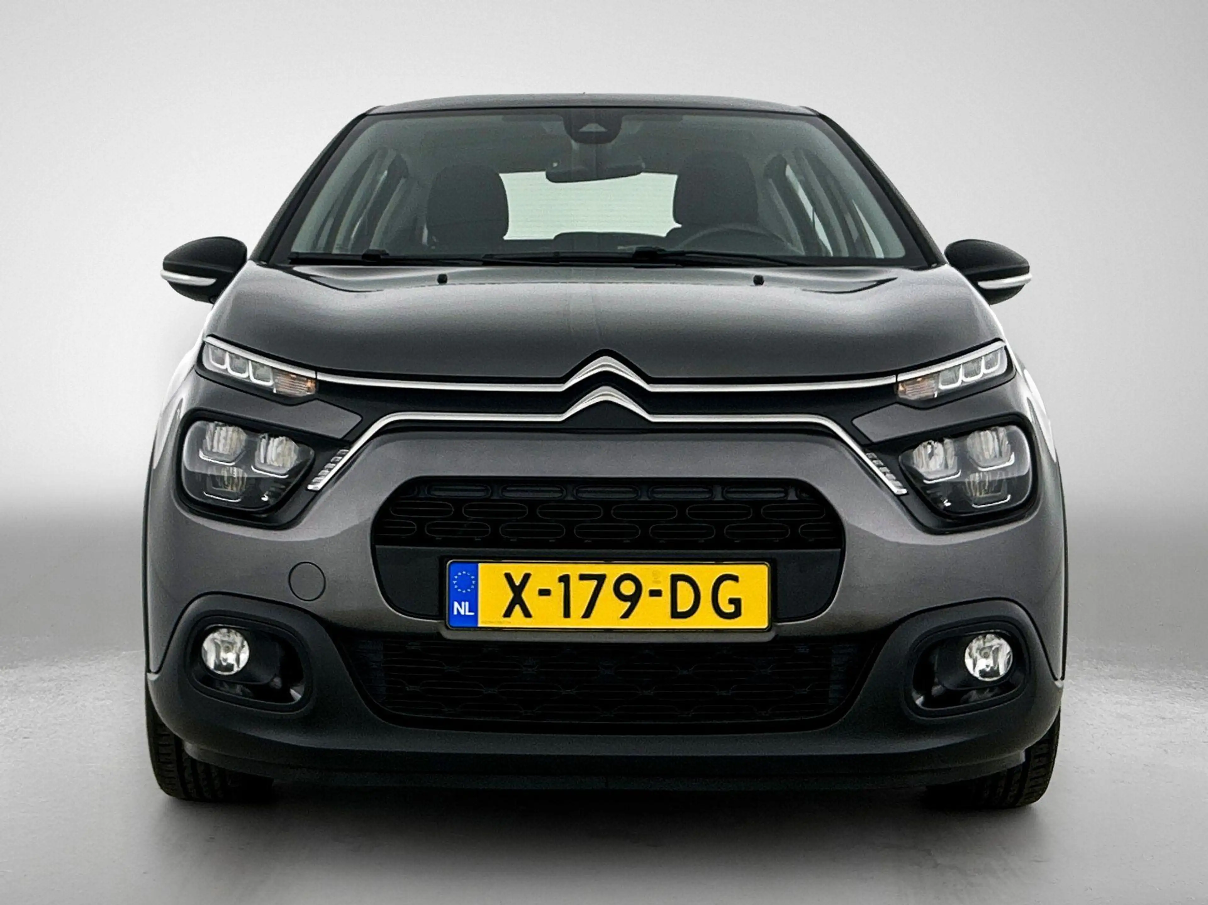 Citroen C3 1.2 110pk Shine Automaat | Navigatie | Climate Con — photo 4