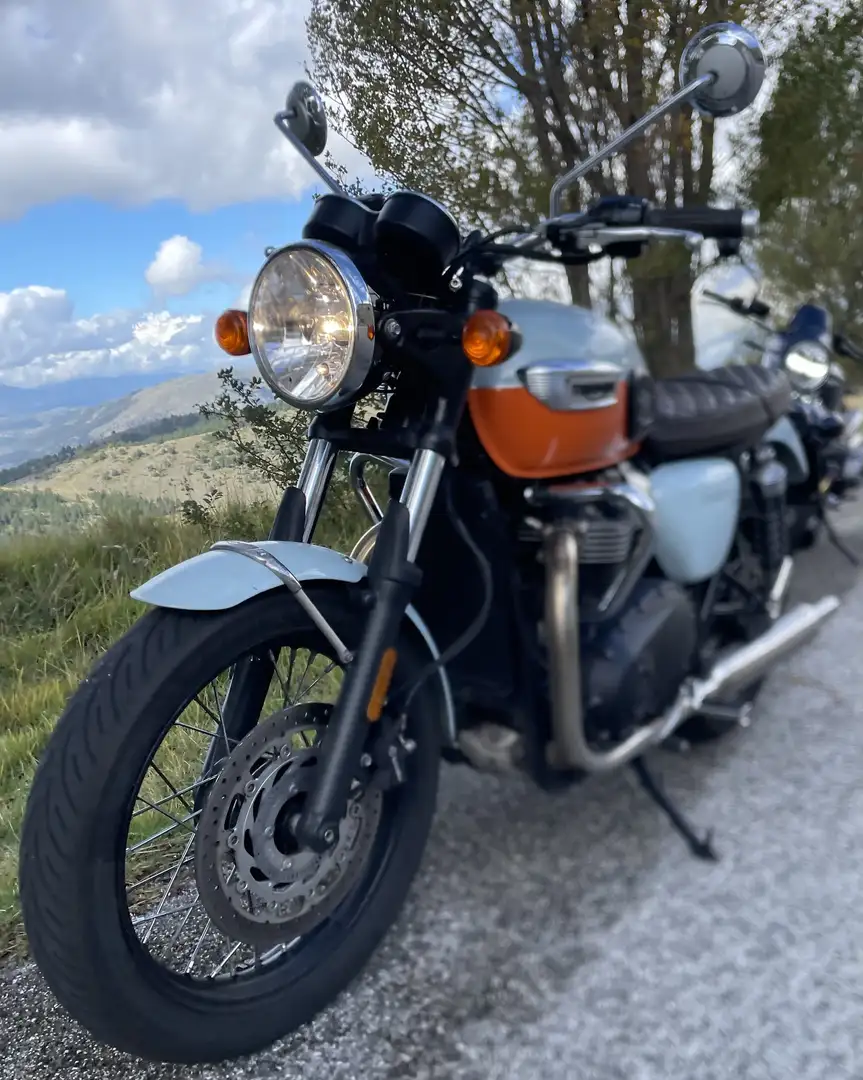 Triumph Bonneville T100 Meridien Blue e Tangerine - 1