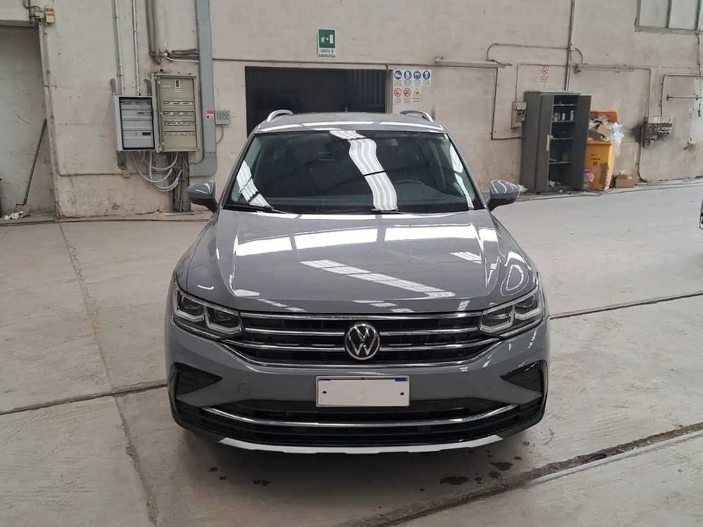 Volkswagen Tiguan 2.0 TDI SCR 110KW Elegance DSG - 2