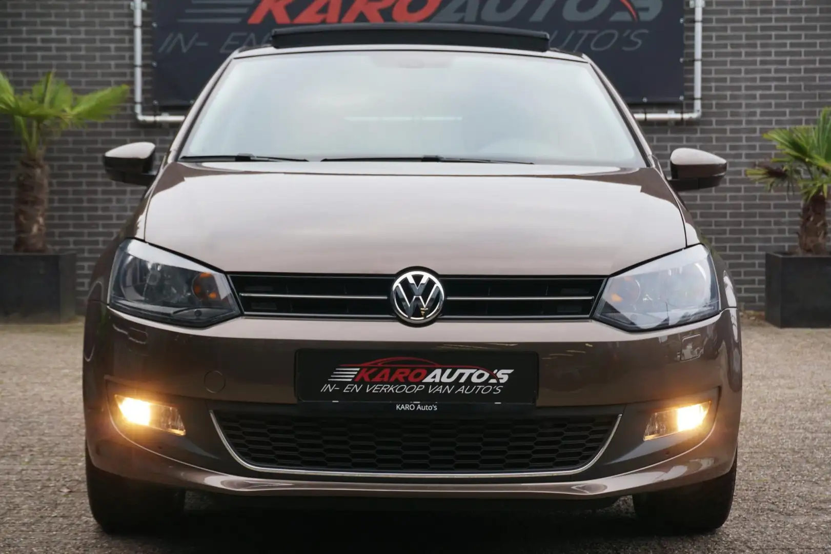 Volkswagen Polo 1.2 TSI Life Pano Carplay Cruis Clima 1e Eig Brun - 2