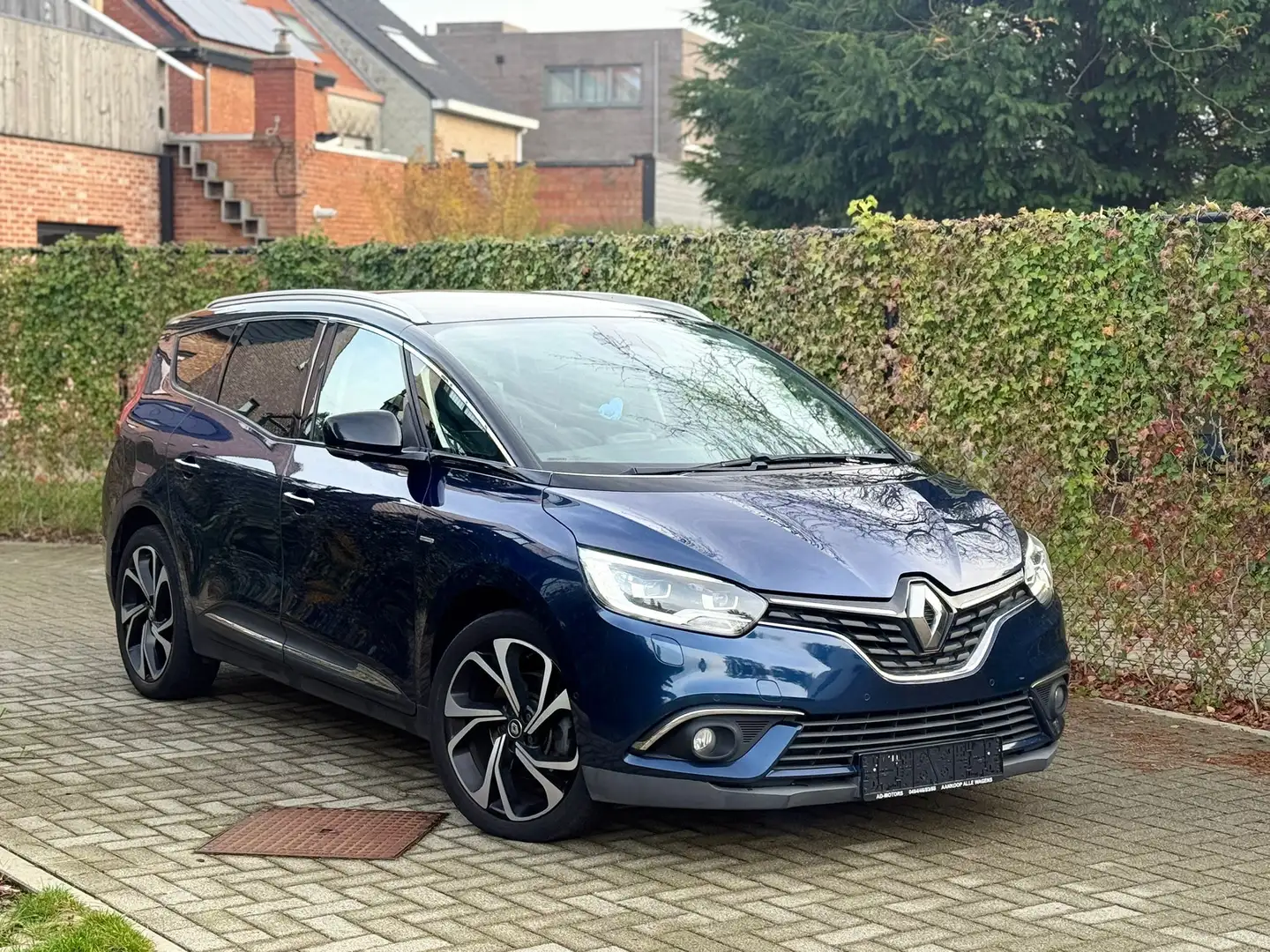 Renault Scenic ENERGY dCi 160 EDC BOSE EDITION - 7pl. - 160 pk Blauw - 1