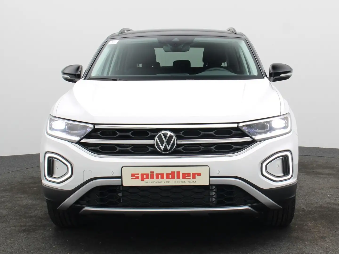 Volkswagen T-Roc Style 1.5TSI DSG / IQDrive, LED+, AHK, RFK Weiß - 2