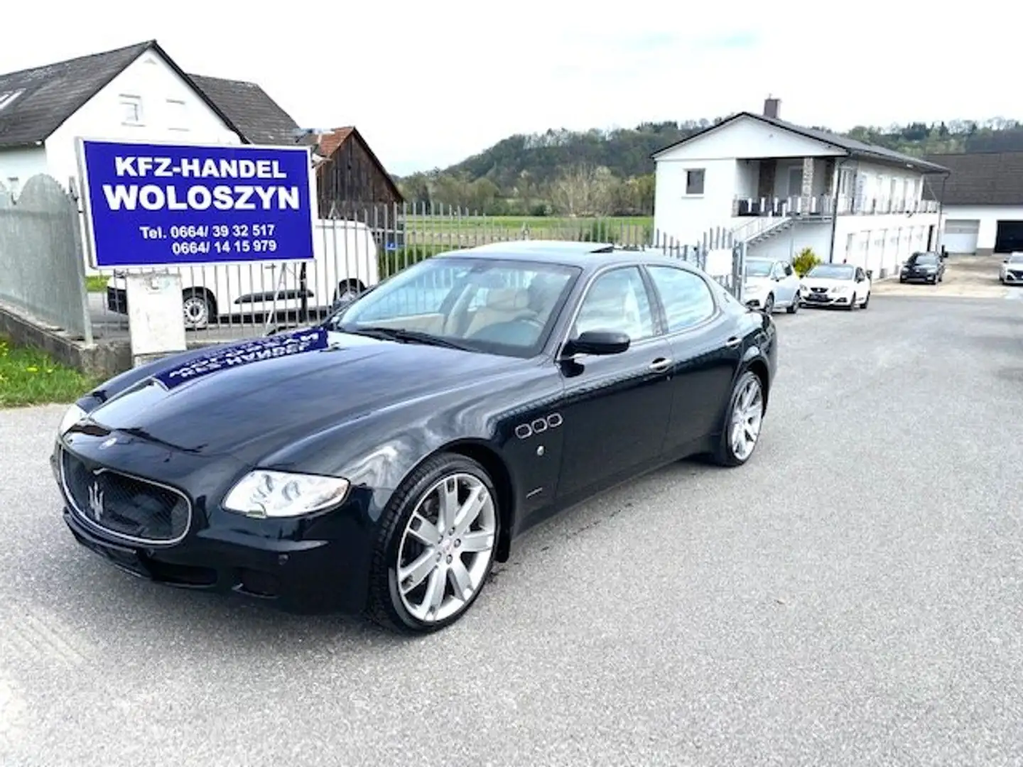 Maserati Quattroporte Sport GT DuoSelect "2BESITZ TOPAUSSTATTUNG Schwarz - 1