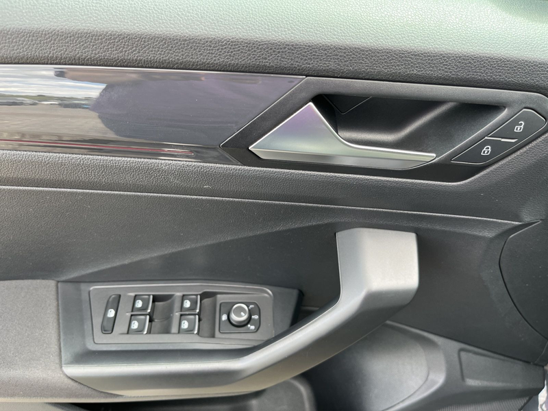 Volkswagen T-Roc 2.0 TDI *Sport* 4MOTION LED Klima Start-St — photo 13