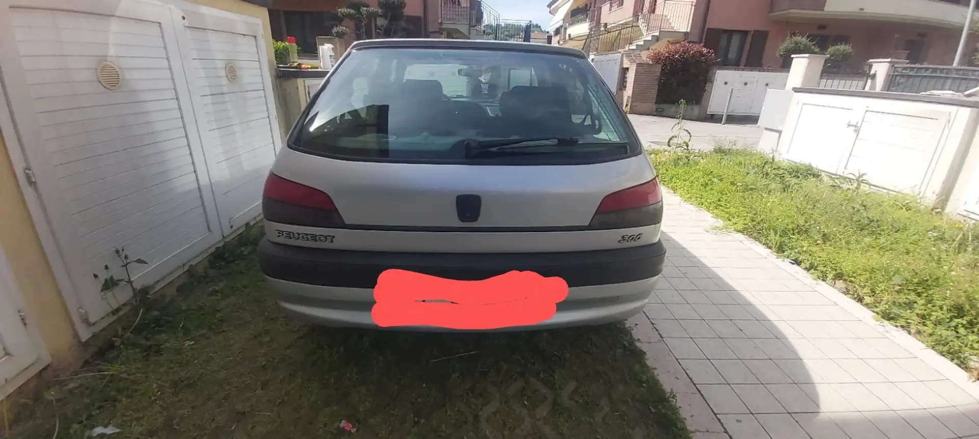 Peugeot 306 306 1997 5p 1.4 XR Gümüş rengi - 1