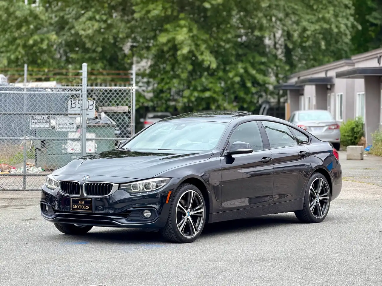 BMW 4 Series снимка BMW 4 Series
