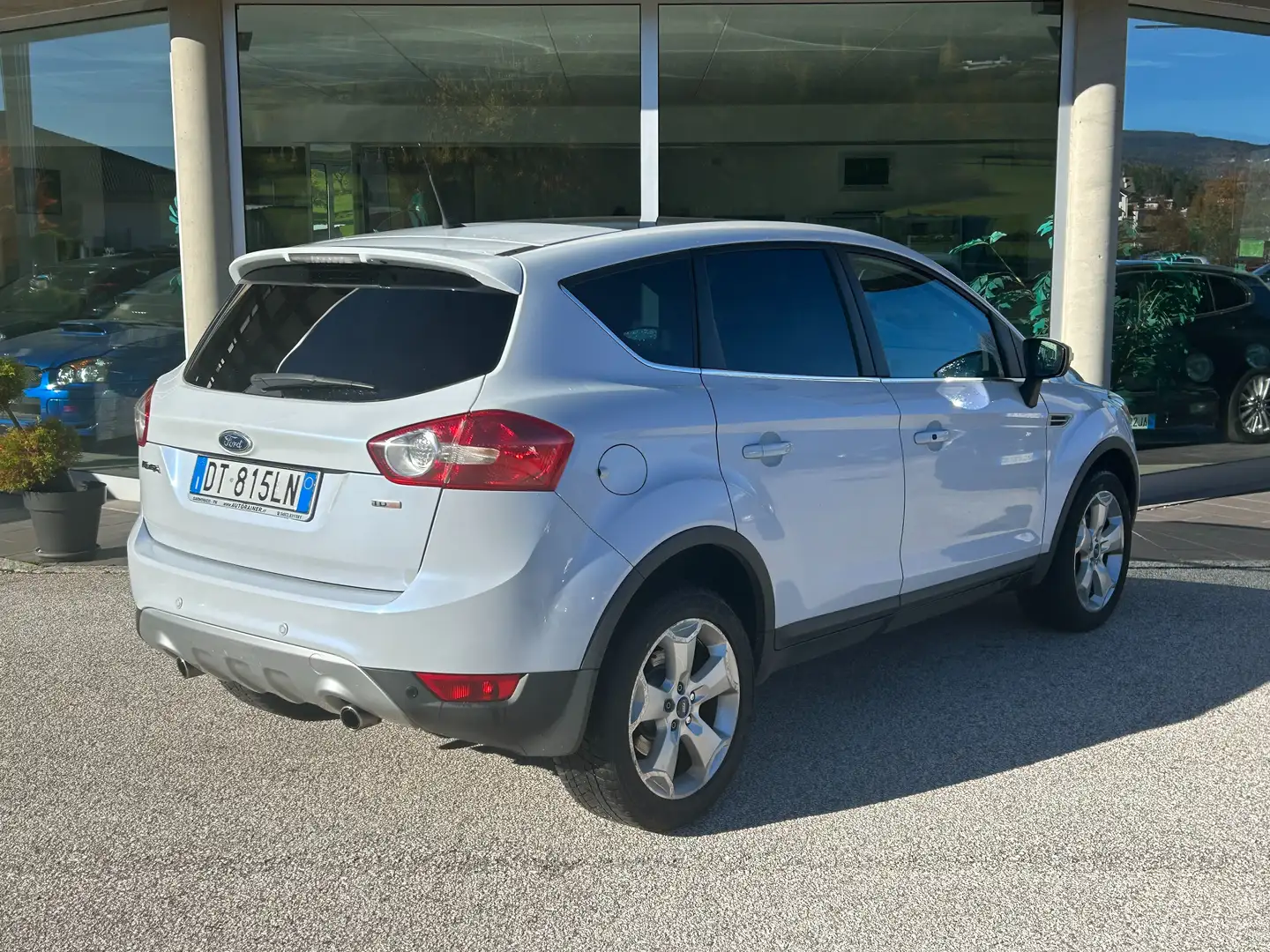 Ford Kuga 2.0 tdci Titanium 4wd 136cv dpf 4x4 - 2