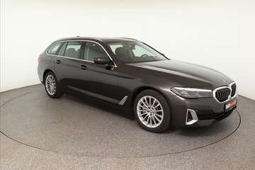 i xDrive Luxury|ACC|PANO|HUD|360°|elSitze|AHK