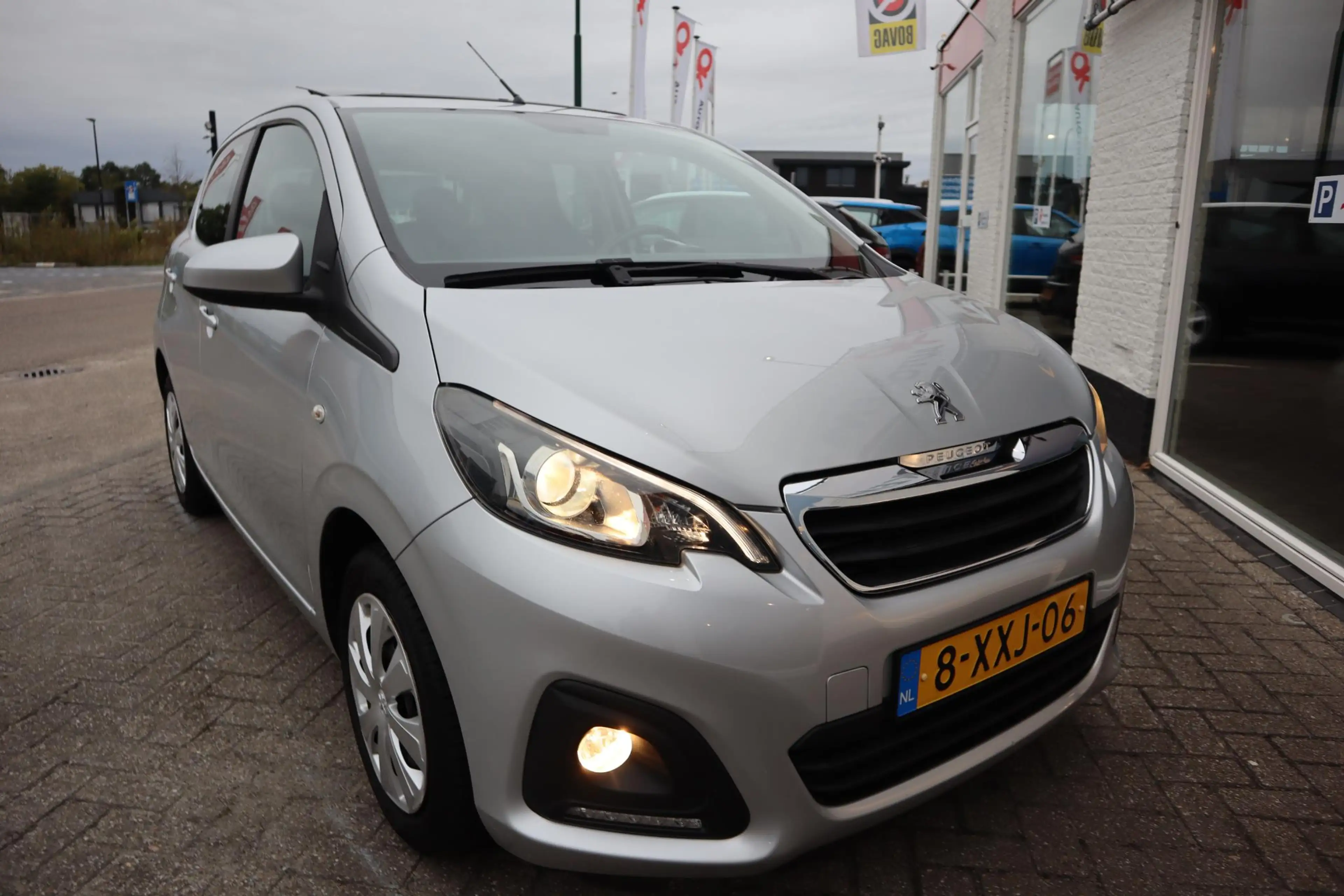 Peugeot 108 1.0 e-VTi ACTIVE PACK-PREMIUM PANORAMADAK|AIRCO|MO — photo 11