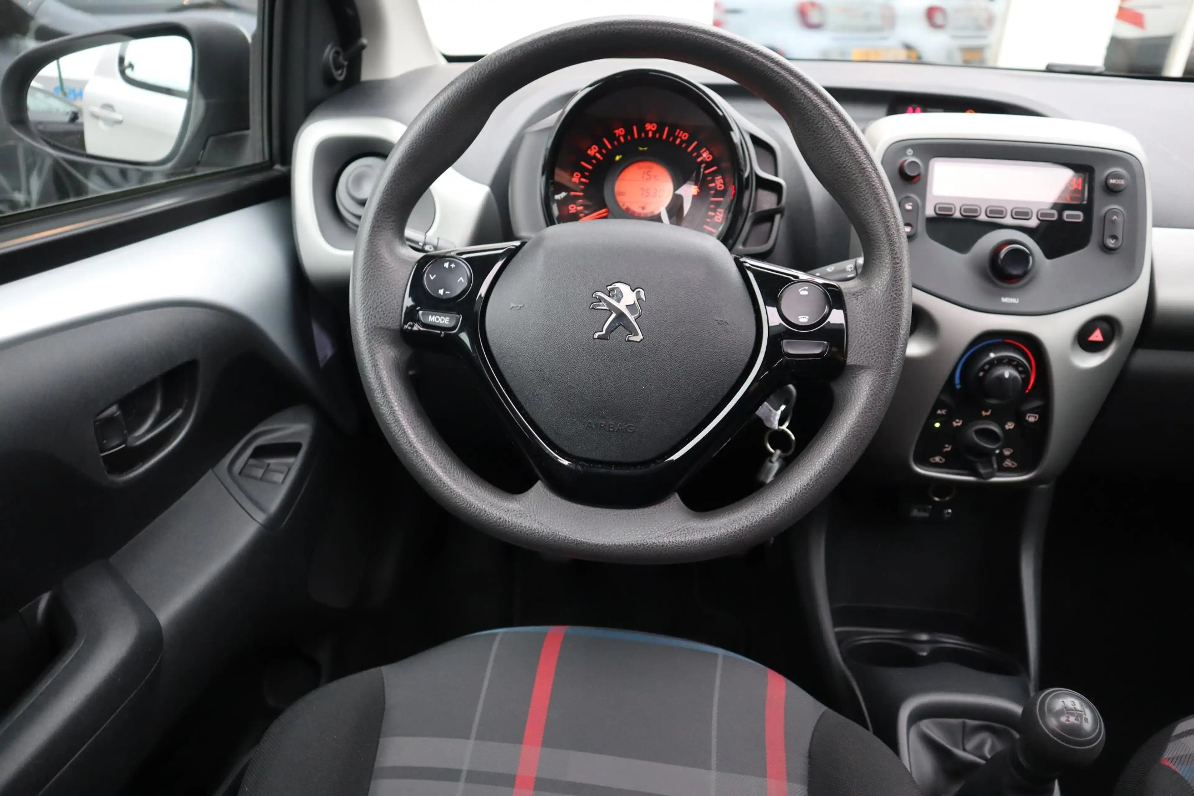 Peugeot 108 1.0 e-VTi ACTIVE PACK-PREMIUM PANORAMADAK|AIRCO|MO — photo 7