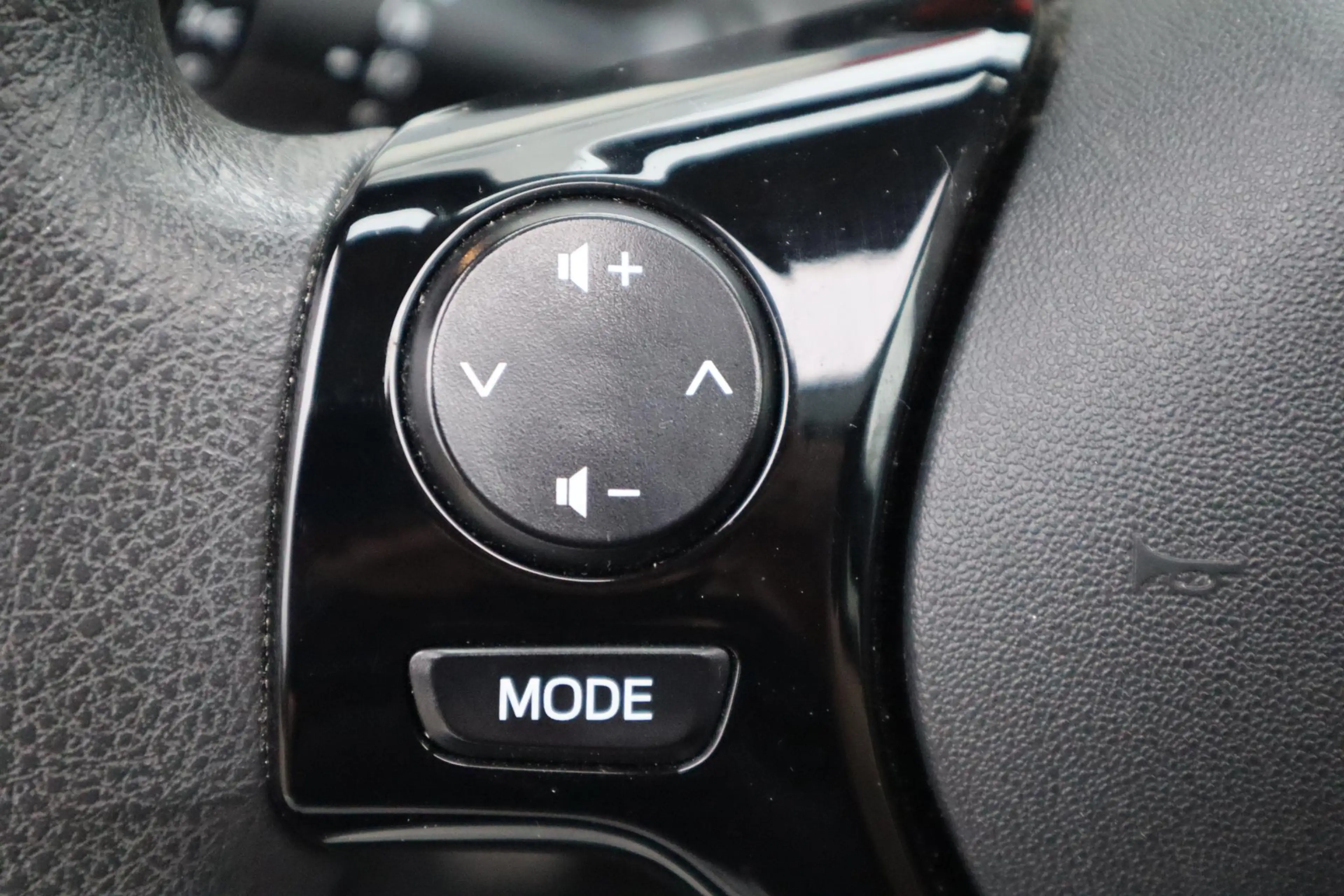 Peugeot 108 1.0 e-VTi ACTIVE PACK-PREMIUM PANORAMADAK|AIRCO|MO — photo 22