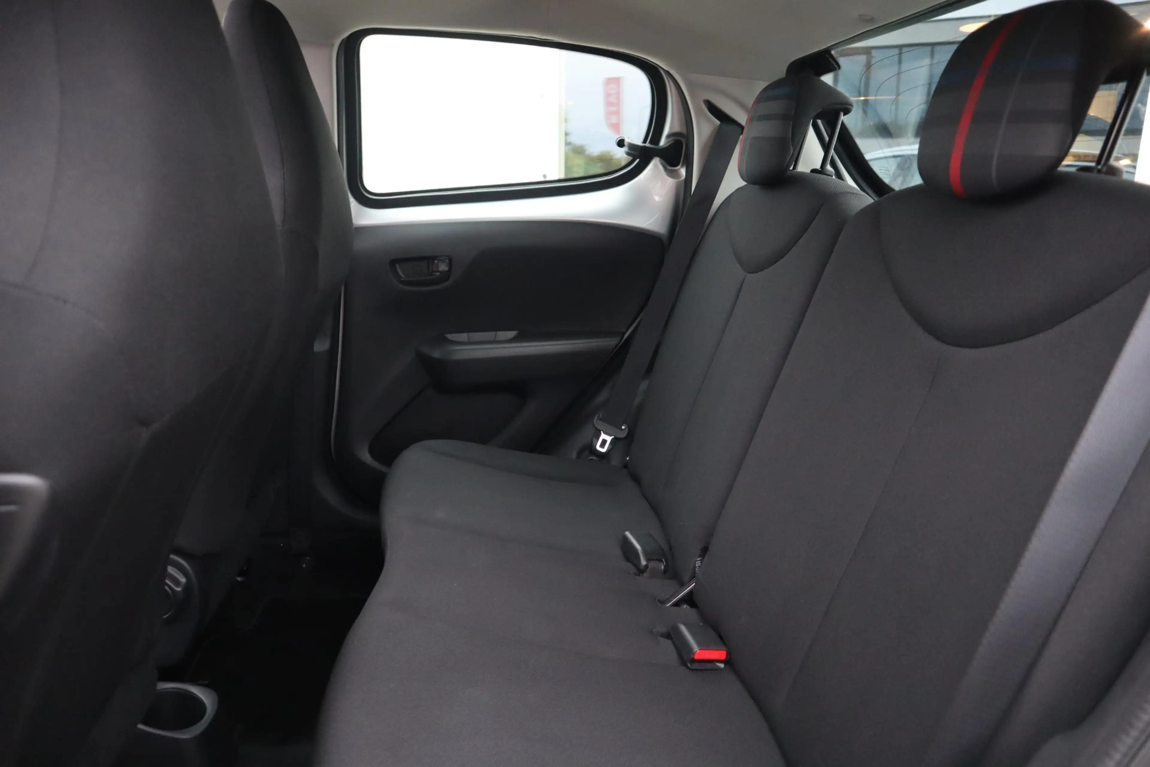 Peugeot 108 1.0 e-VTi ACTIVE PACK-PREMIUM PANORAMADAK|AIRCO|MO — photo 6