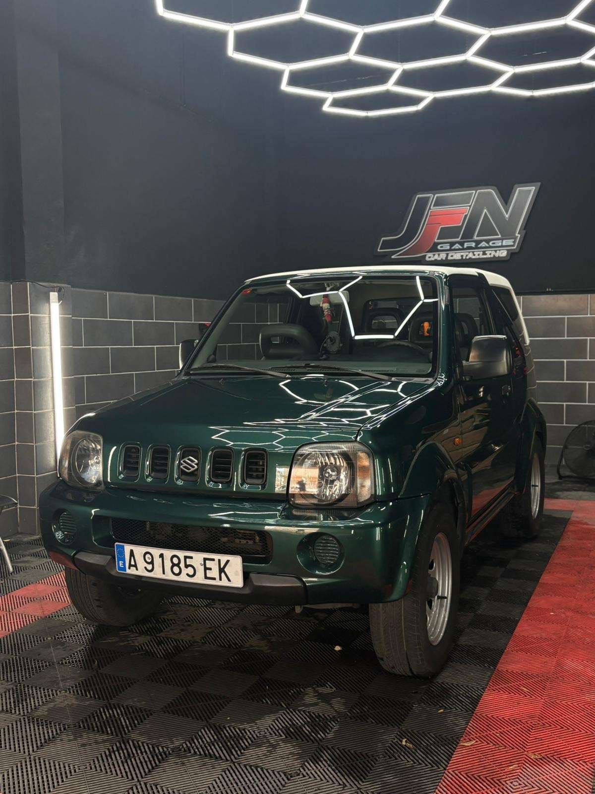 Suzuki Jimny Standard - foto 1