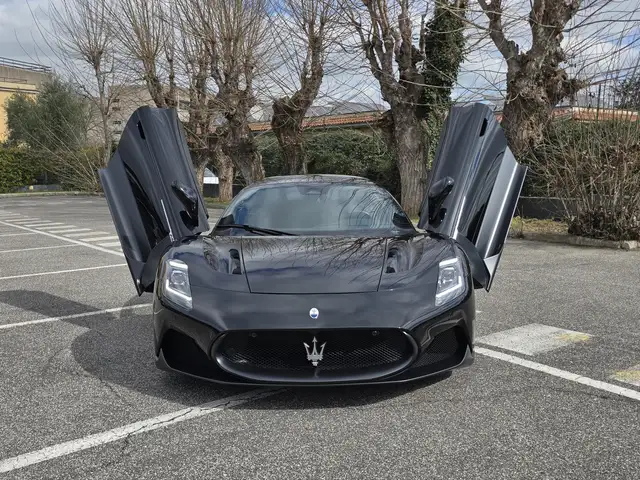 Maserati MC20 3.0 V6 630cv rwd auto COME NUOVA,PREZZO TRATT